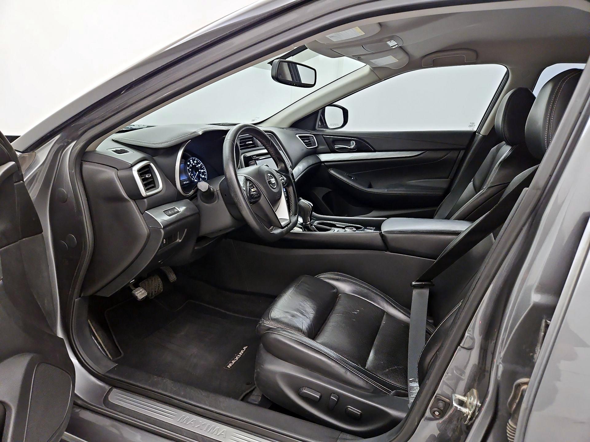 Thumbnail: 2016 Nissan Maxima - 11