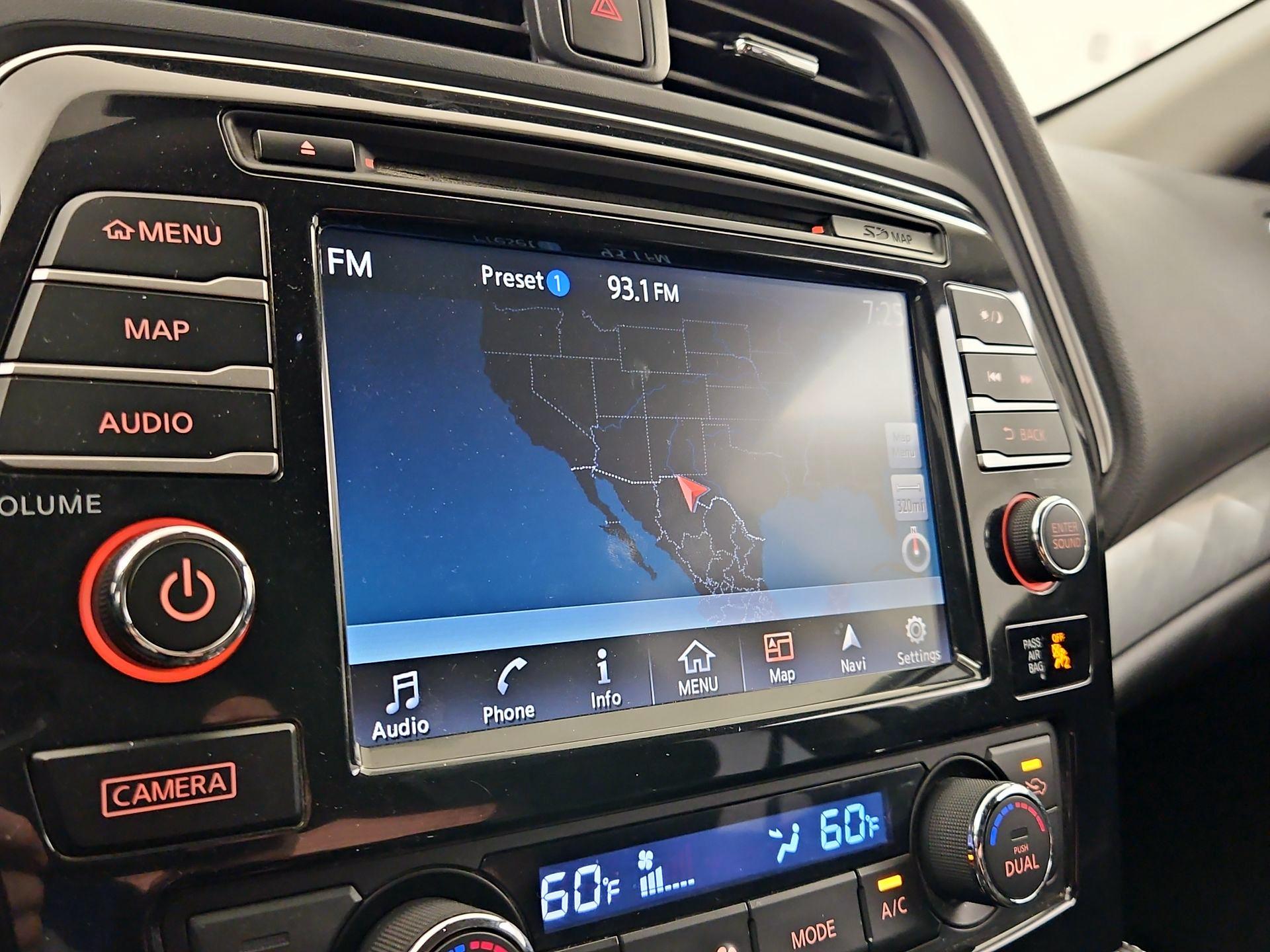 Thumbnail: 2016 Nissan Maxima - 14