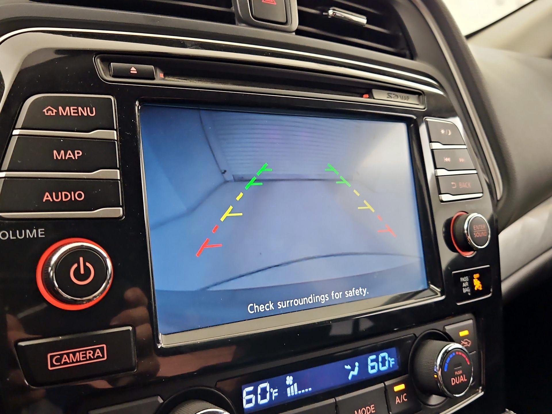 Thumbnail: 2016 Nissan Maxima - 15