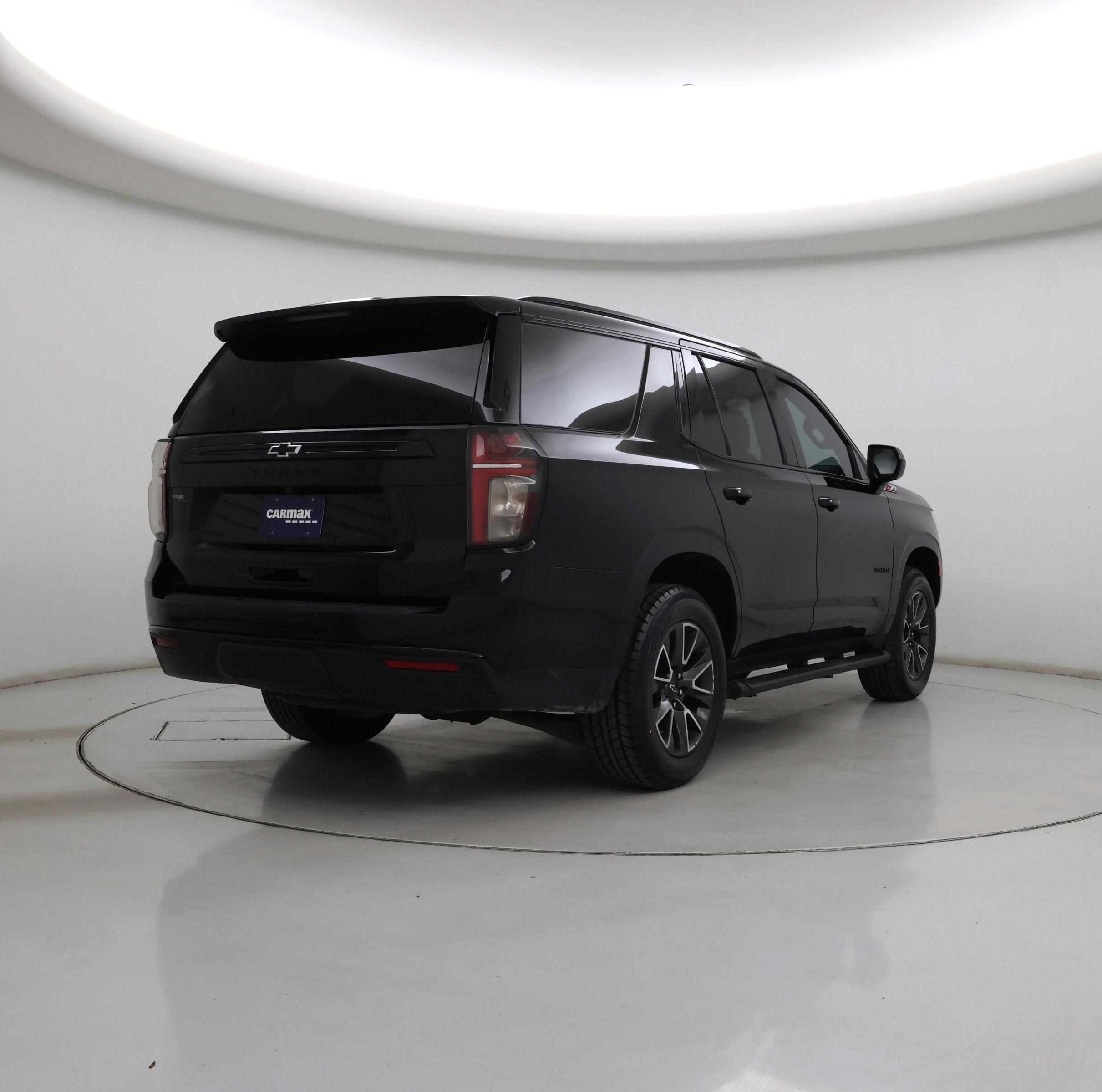 Thumbnail: 2023 Chevrolet Tahoe - 8