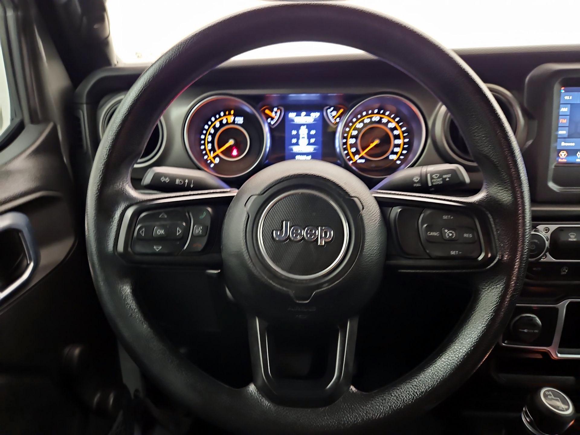 Thumbnail: 2022 Jeep Gladiator - 10