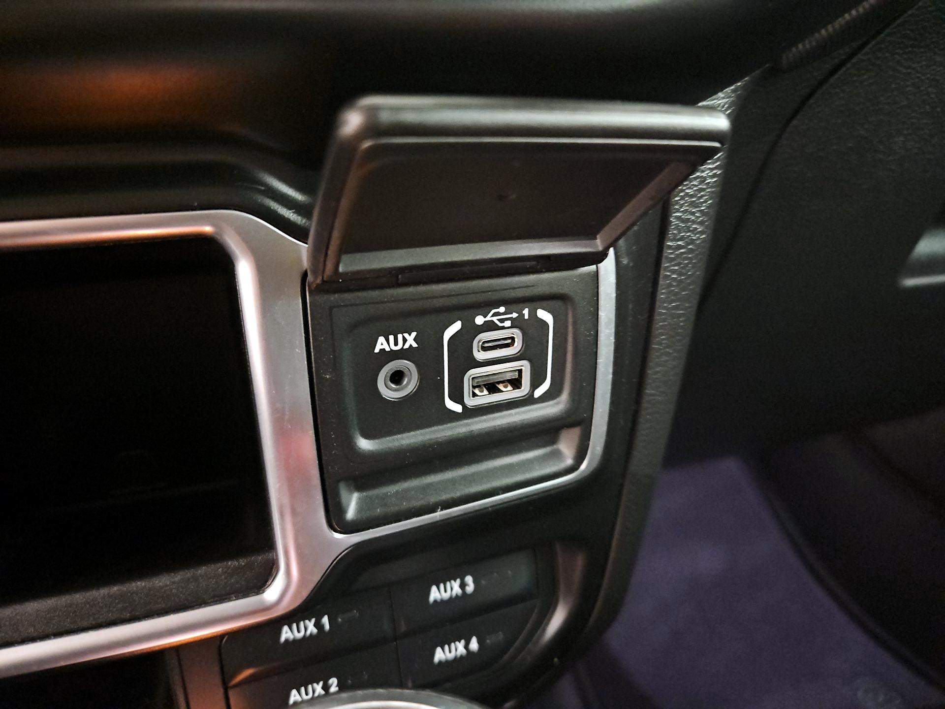 Thumbnail: 2022 Jeep Gladiator - 18