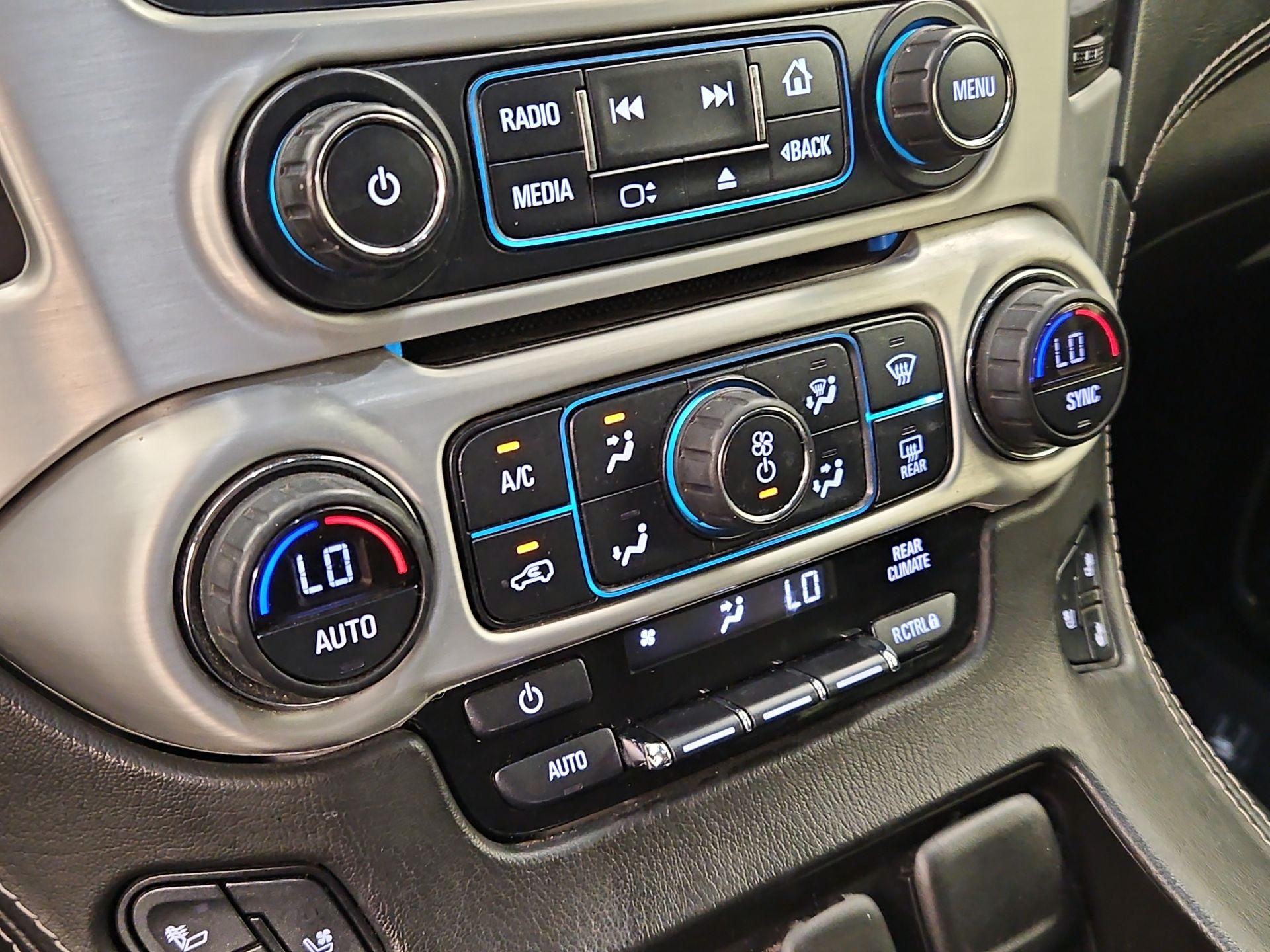 Thumbnail: 2017 GMC Yukon XL - 17