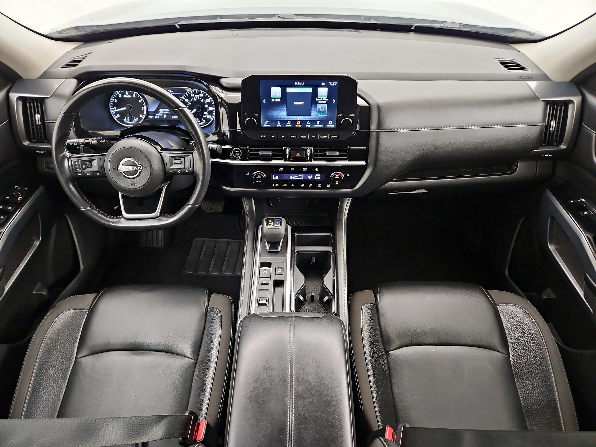 Thumbnail: 2022 Nissan Pathfinder - 9