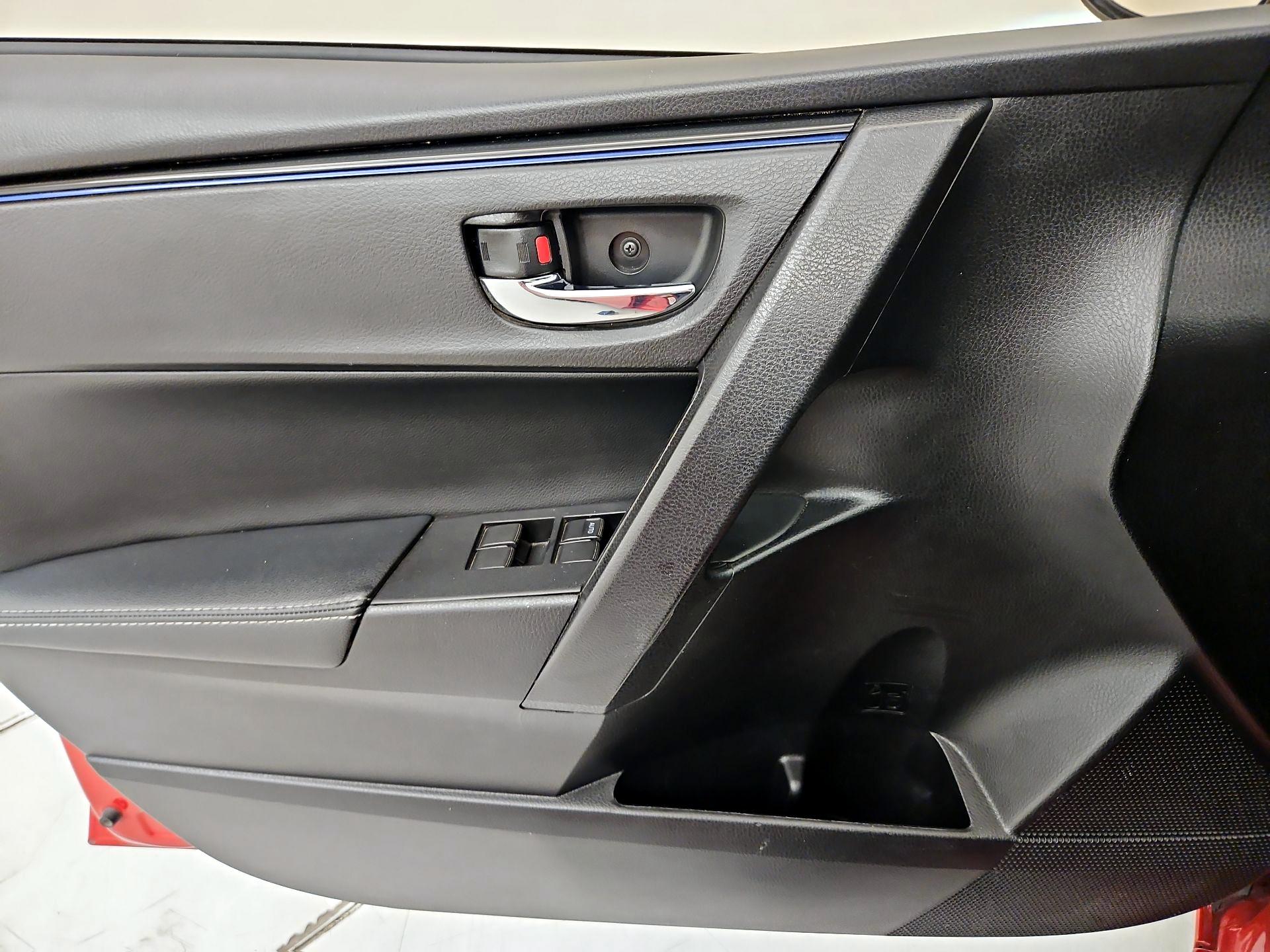 Thumbnail: 2019 Toyota Corolla - 12