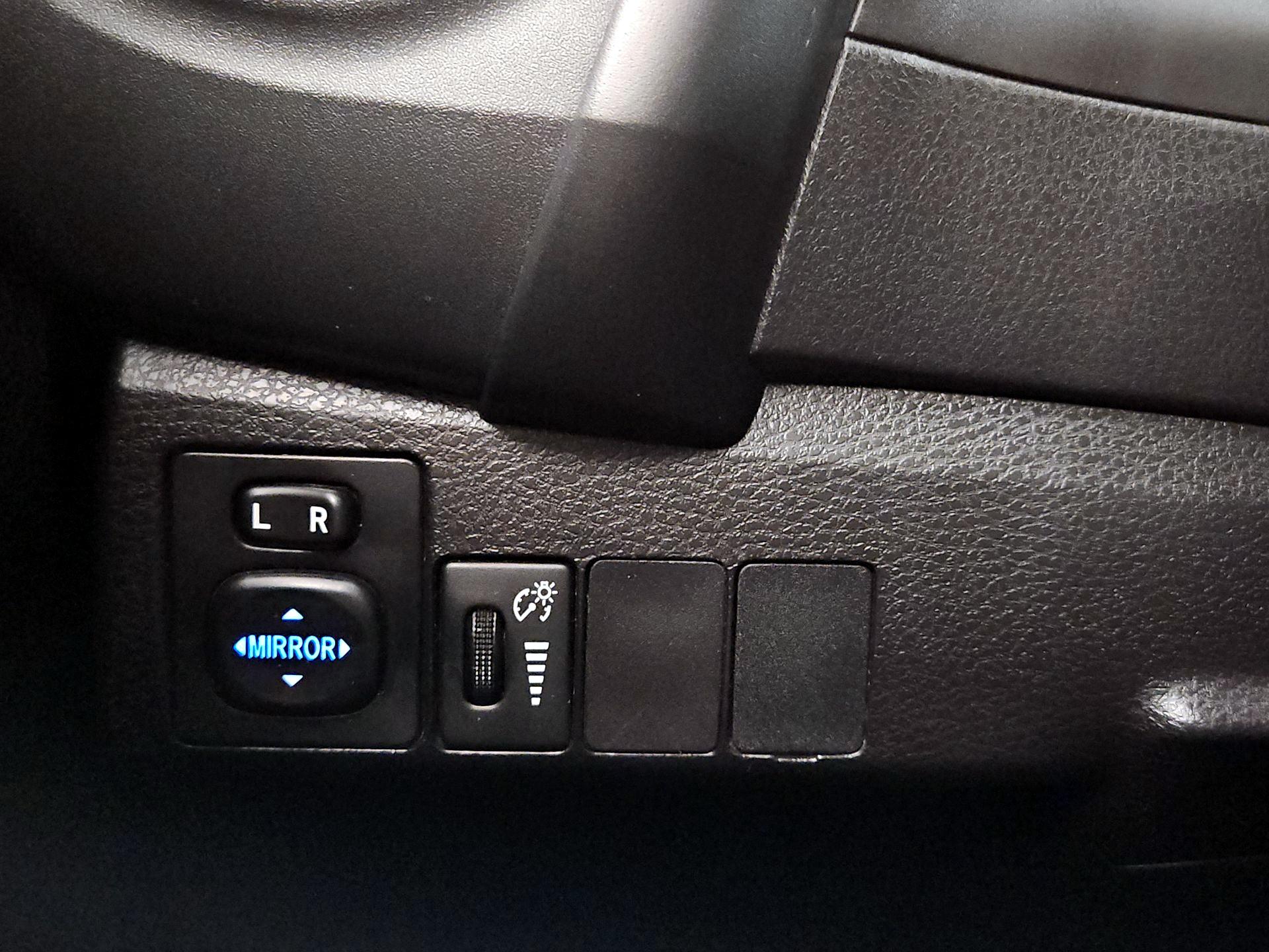 Thumbnail: 2019 Toyota Corolla - 13