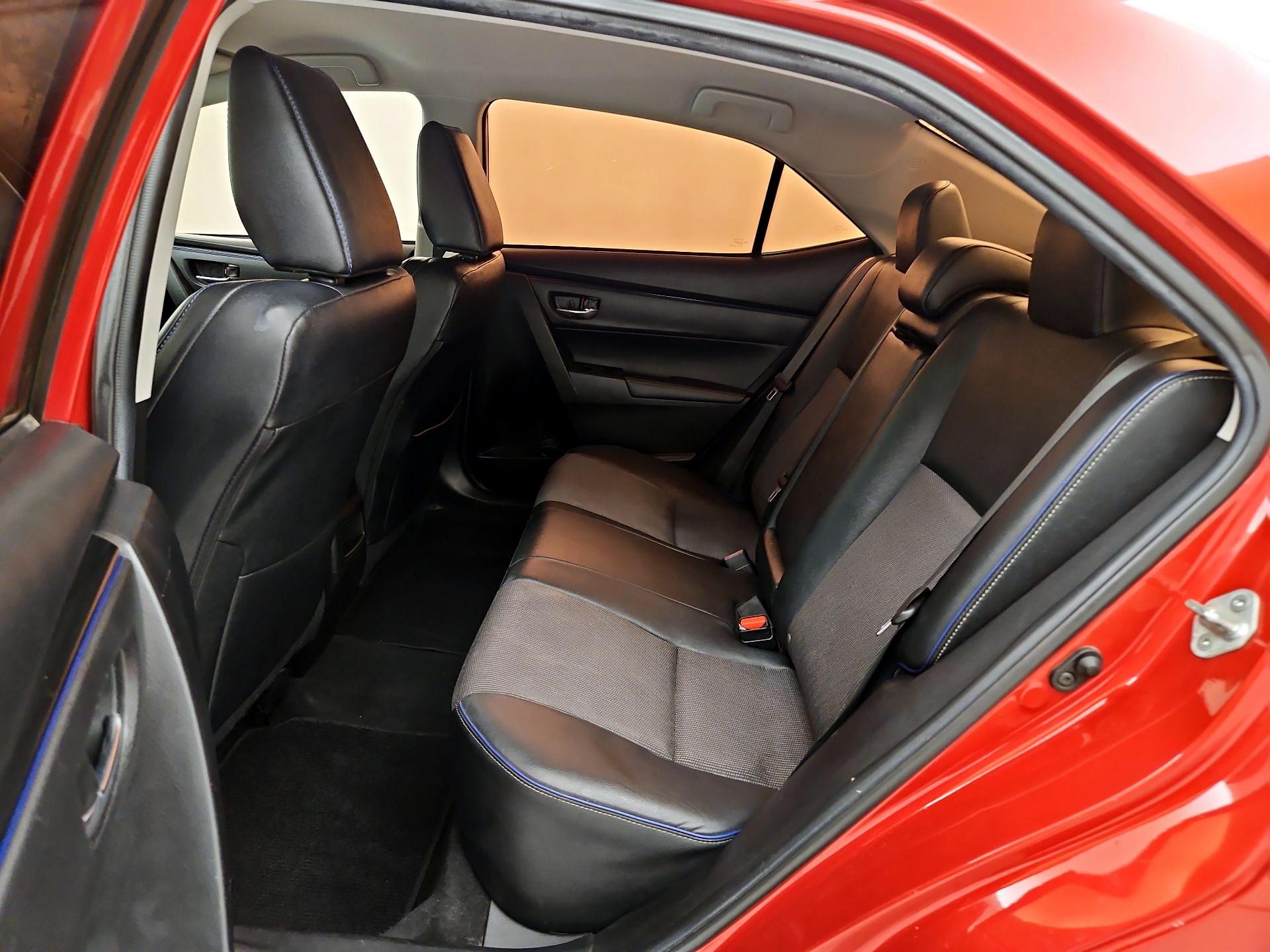 Thumbnail: 2019 Toyota Corolla - 19