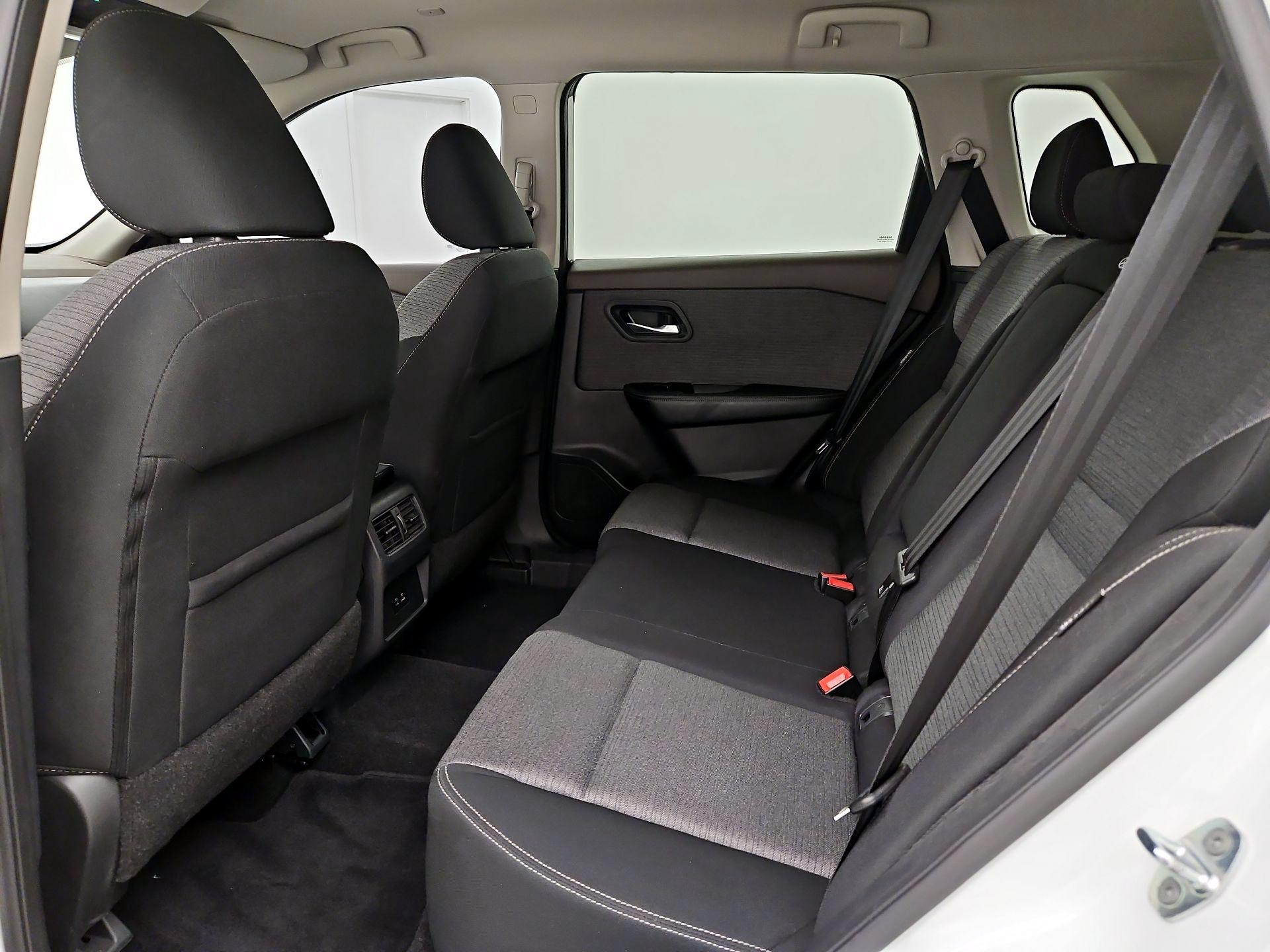 Thumbnail: 2022 Nissan Rogue - 19