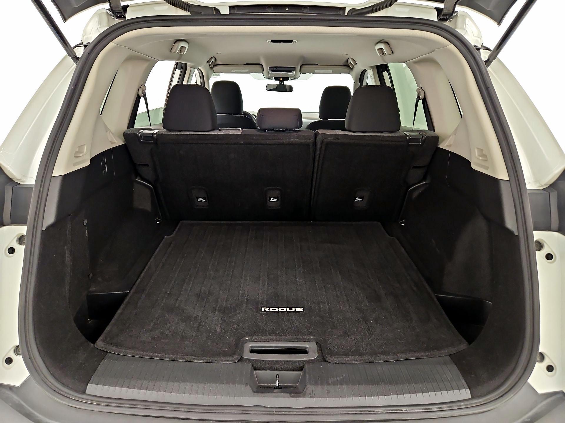 Thumbnail: 2022 Nissan Rogue - 20