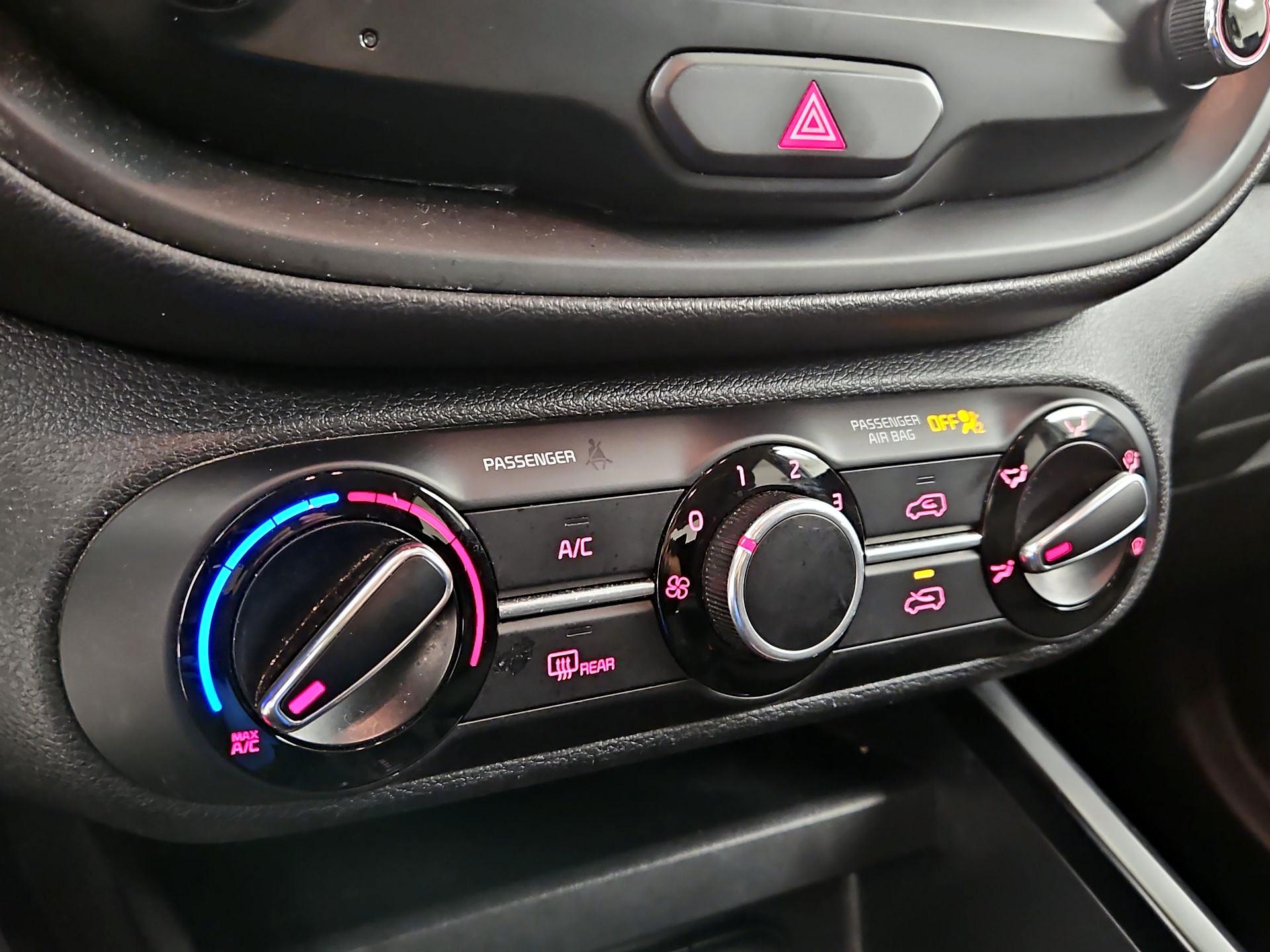 Thumbnail: 2021 Kia Soul - 16