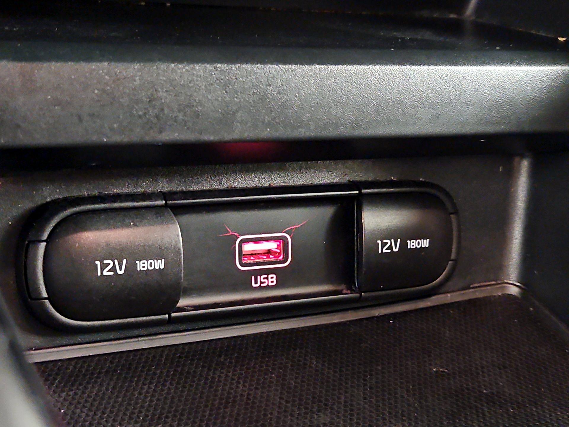 Thumbnail: 2021 Kia Soul - 18