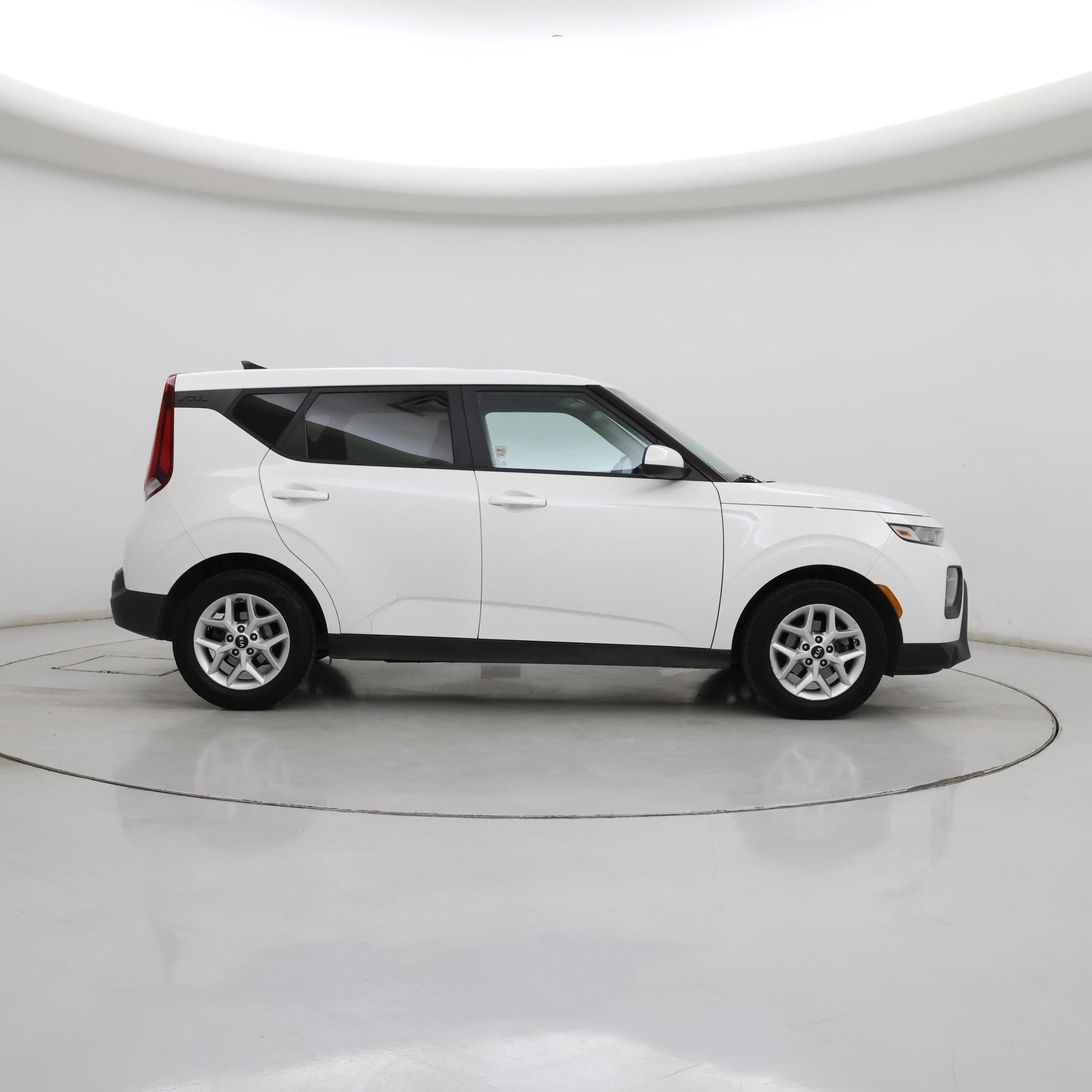 Thumbnail: 2021 Kia Soul - 7