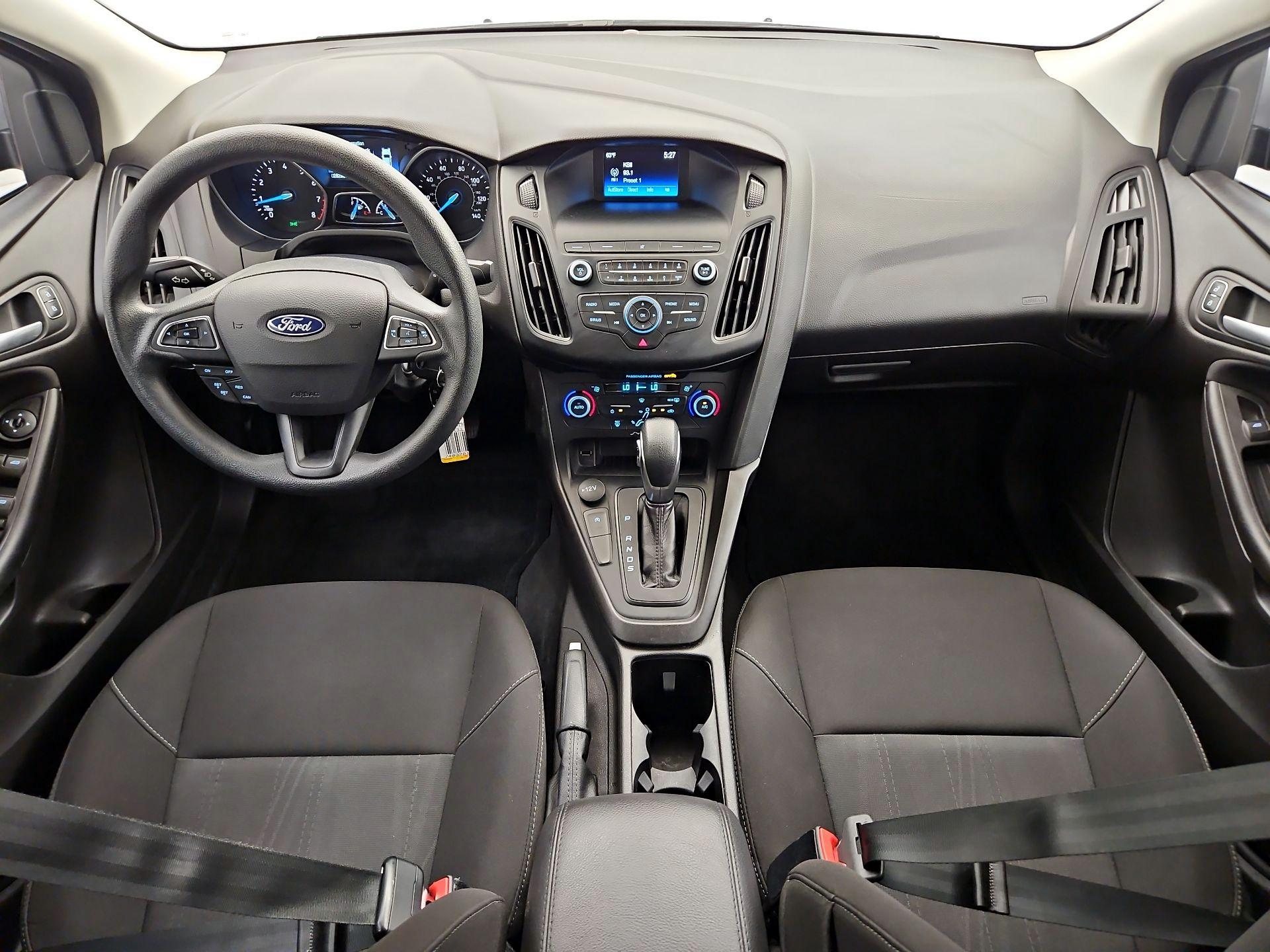 Thumbnail: 2018 Ford Focus - 9