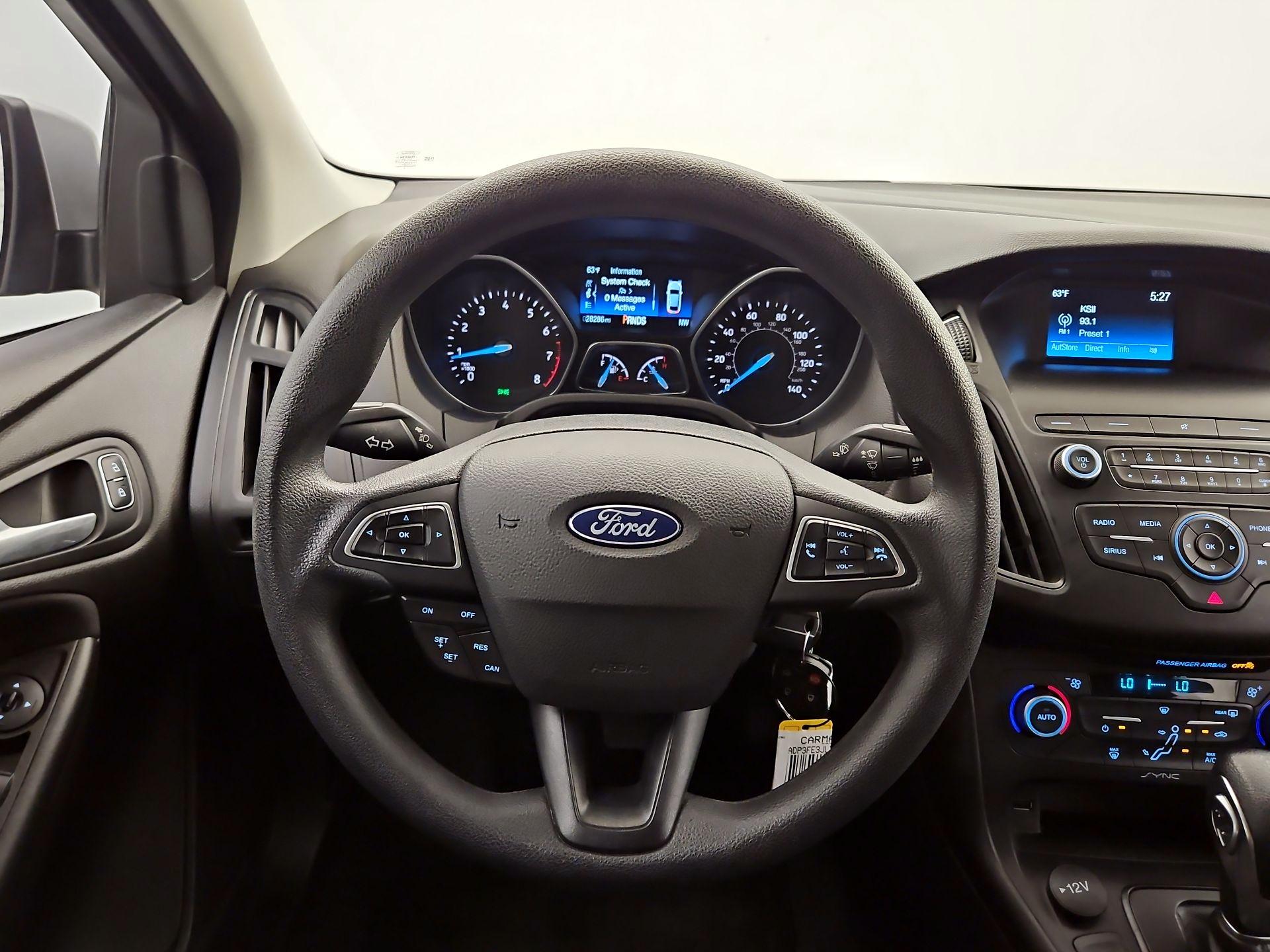 Thumbnail: 2018 Ford Focus - 10