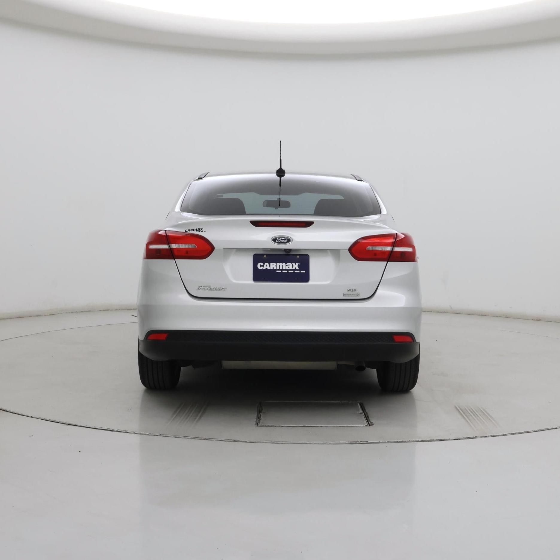 Thumbnail: 2018 Ford Focus - 6