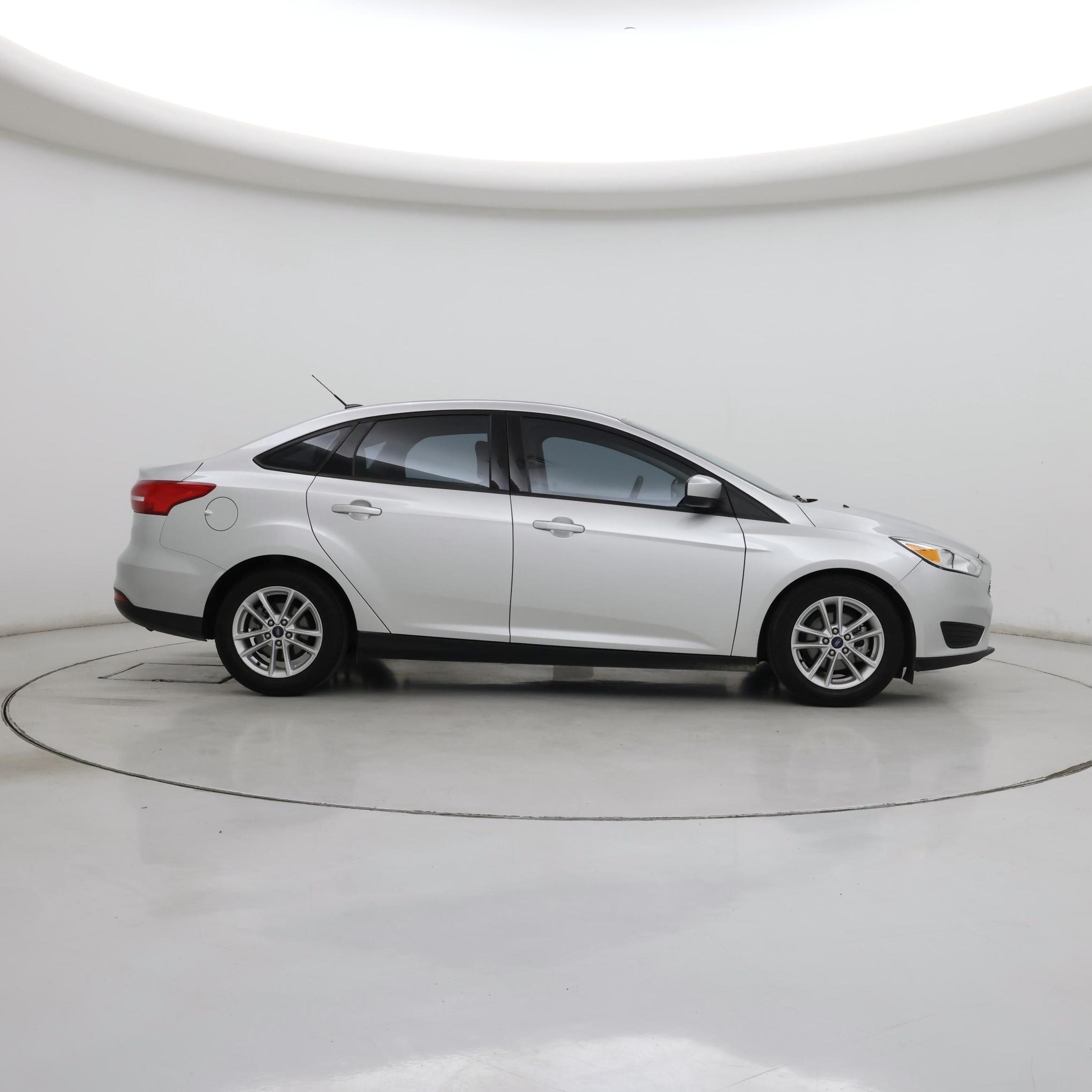 Thumbnail: 2018 Ford Focus - 7