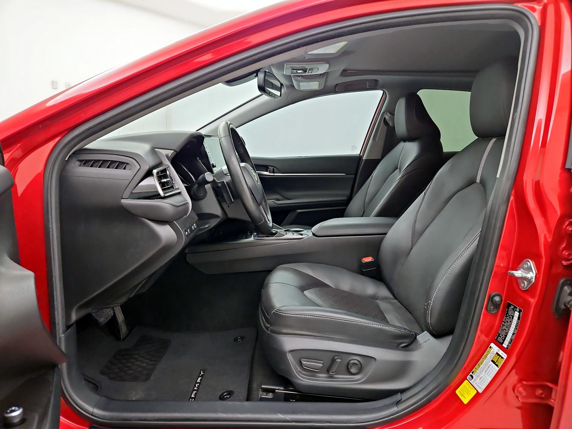 Thumbnail: 2023 Toyota Camry - 11