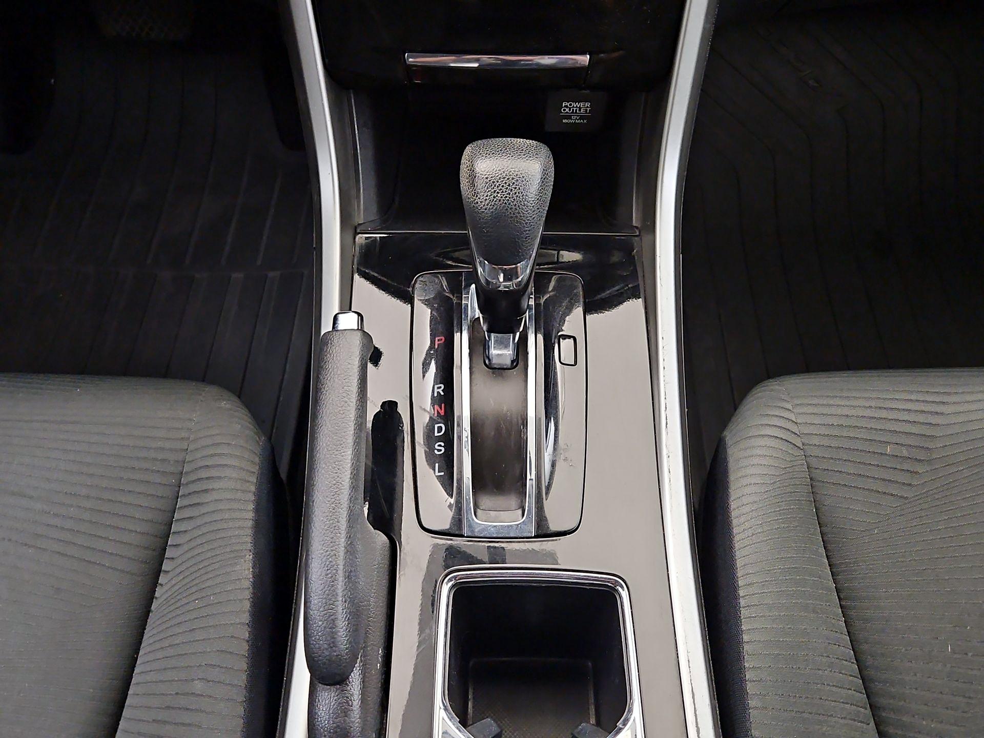 Thumbnail: 2017 Honda Accord - 17