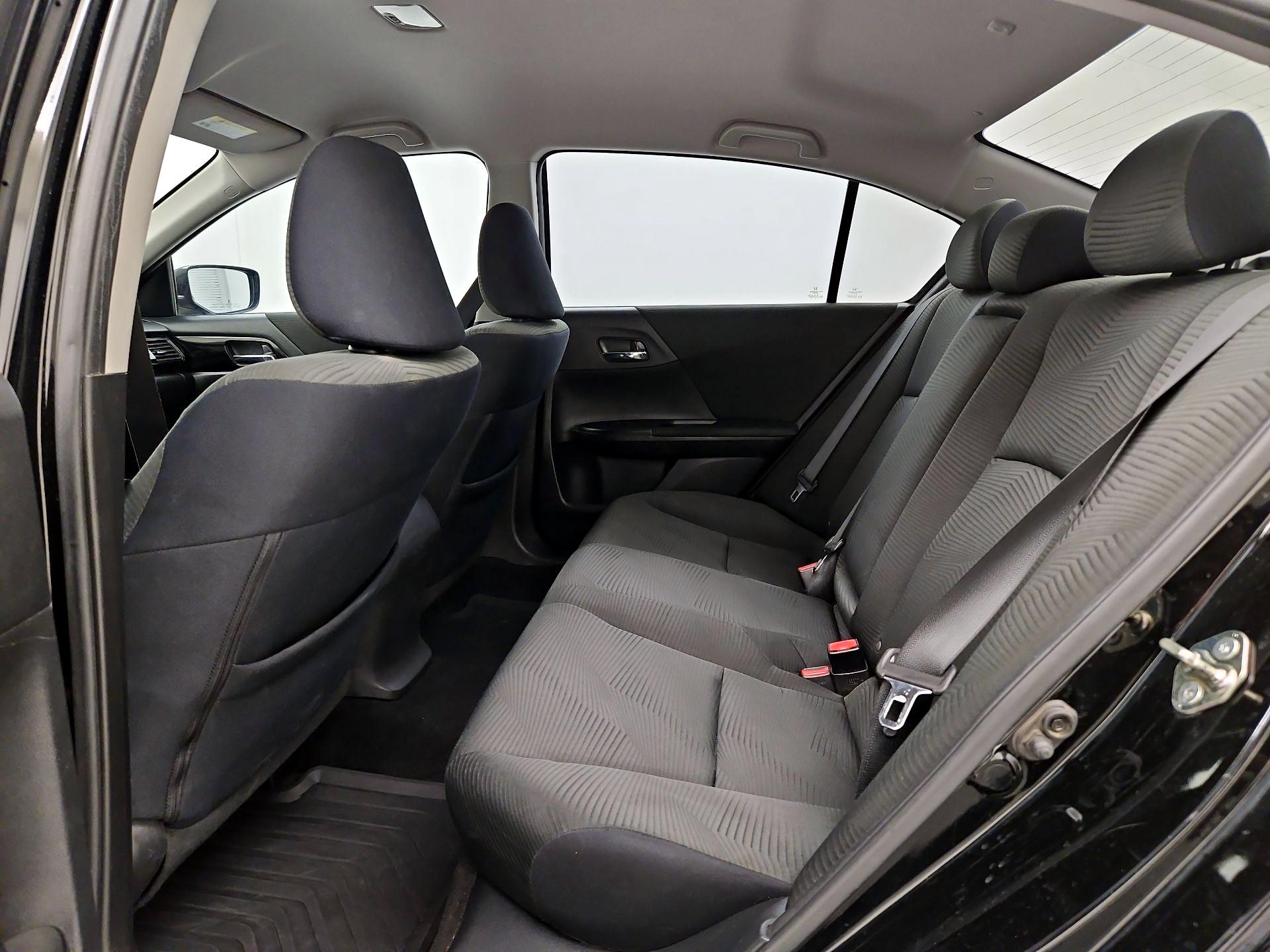 Thumbnail: 2017 Honda Accord - 18