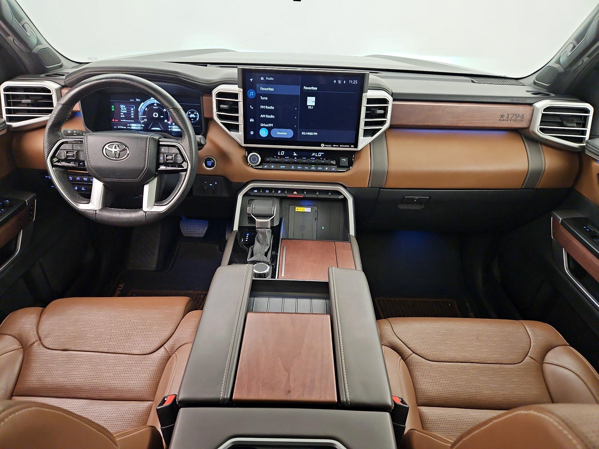 Thumbnail: 2024 Toyota Tundra - 9