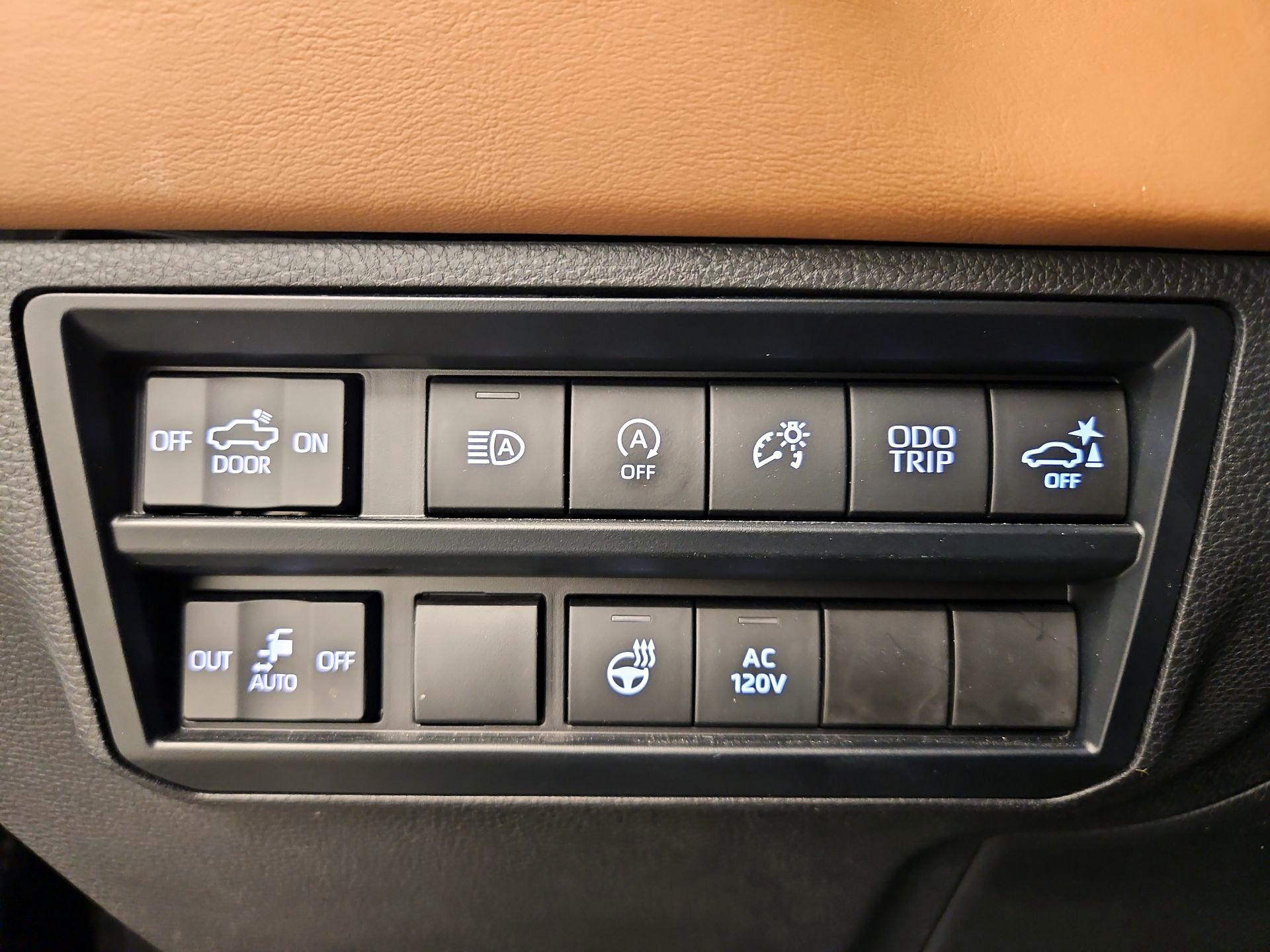 Thumbnail: 2024 Toyota Tundra - 13