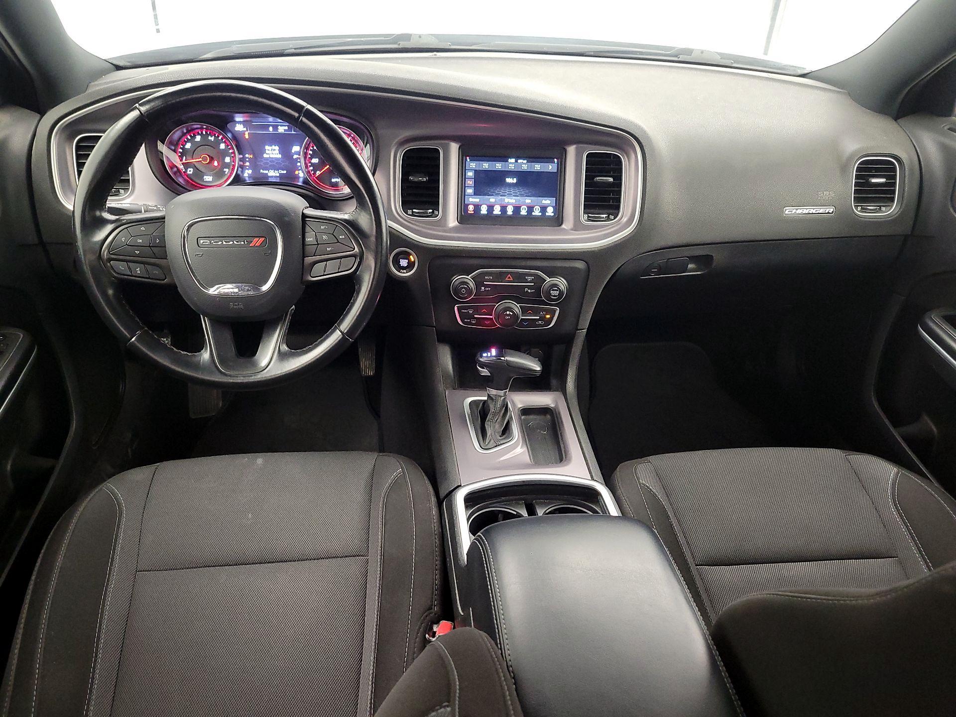 Thumbnail: 2022 Dodge Charger - 9