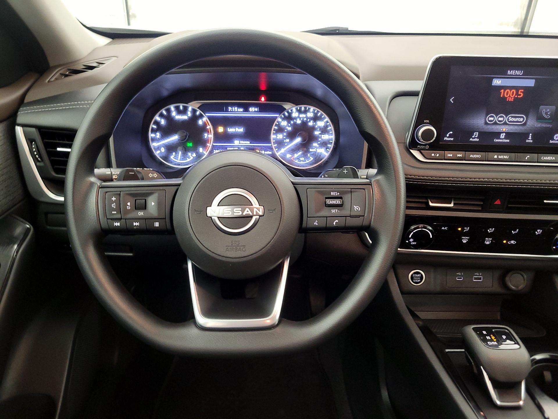 Thumbnail: 2023 Nissan Rogue - 10