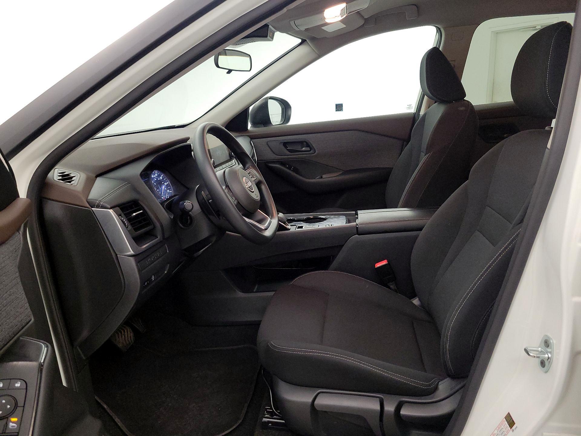 Thumbnail: 2023 Nissan Rogue - 11