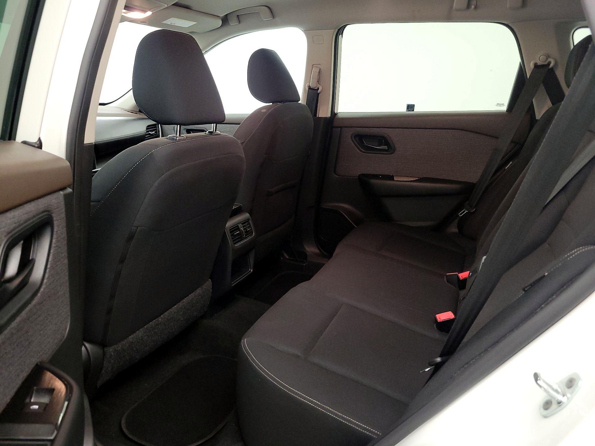 Thumbnail: 2023 Nissan Rogue - 19