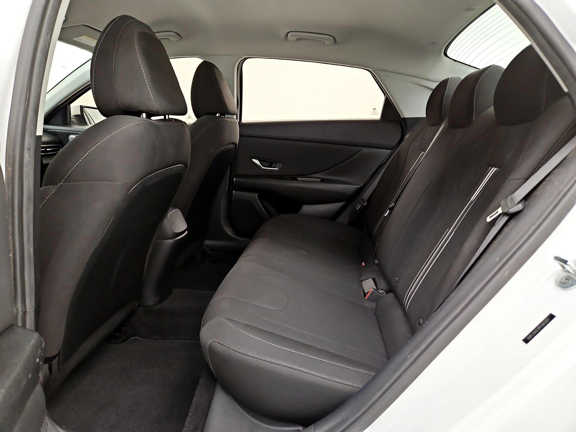 Thumbnail: 2023 Hyundai Elantra - 20