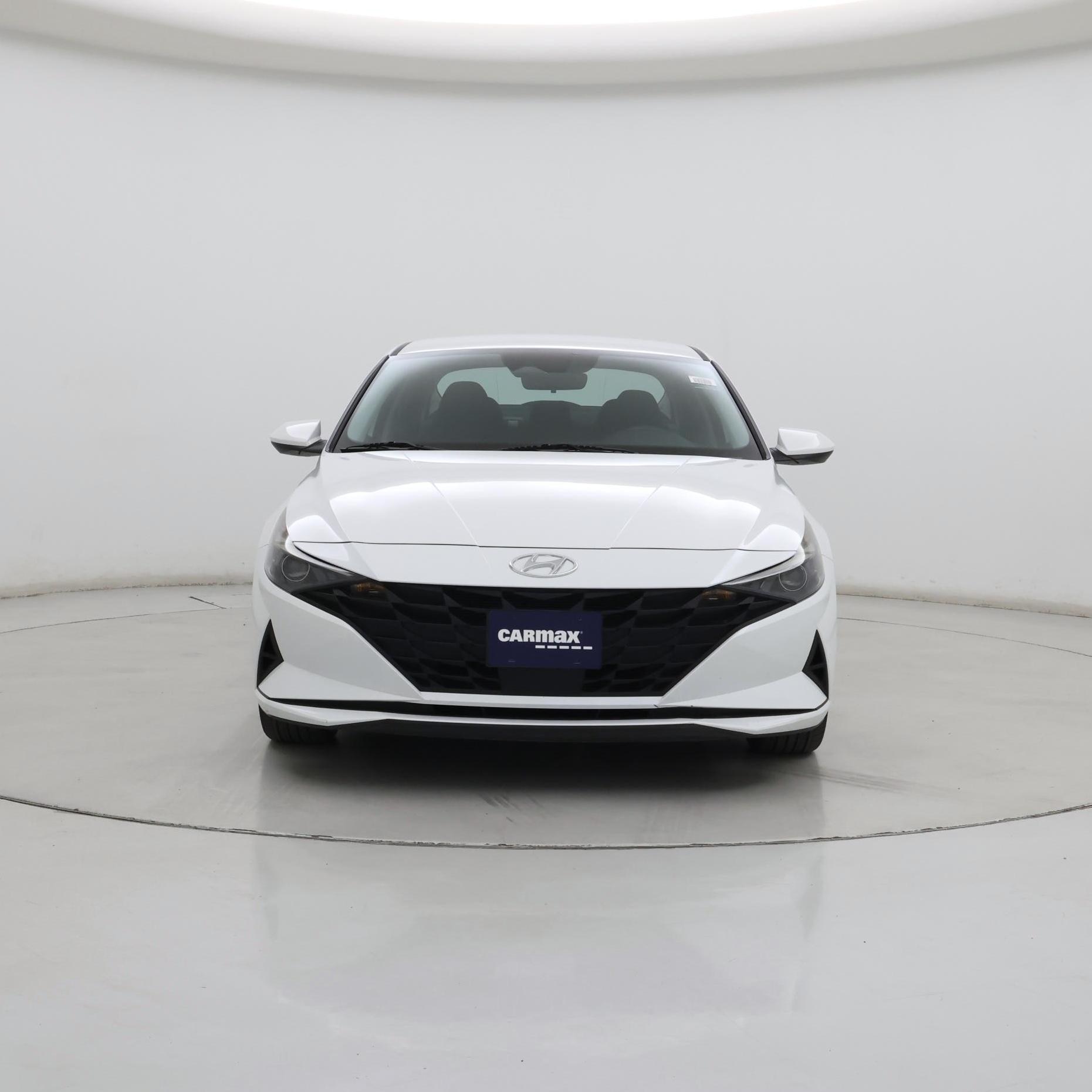 Thumbnail: 2023 Hyundai Elantra - 5