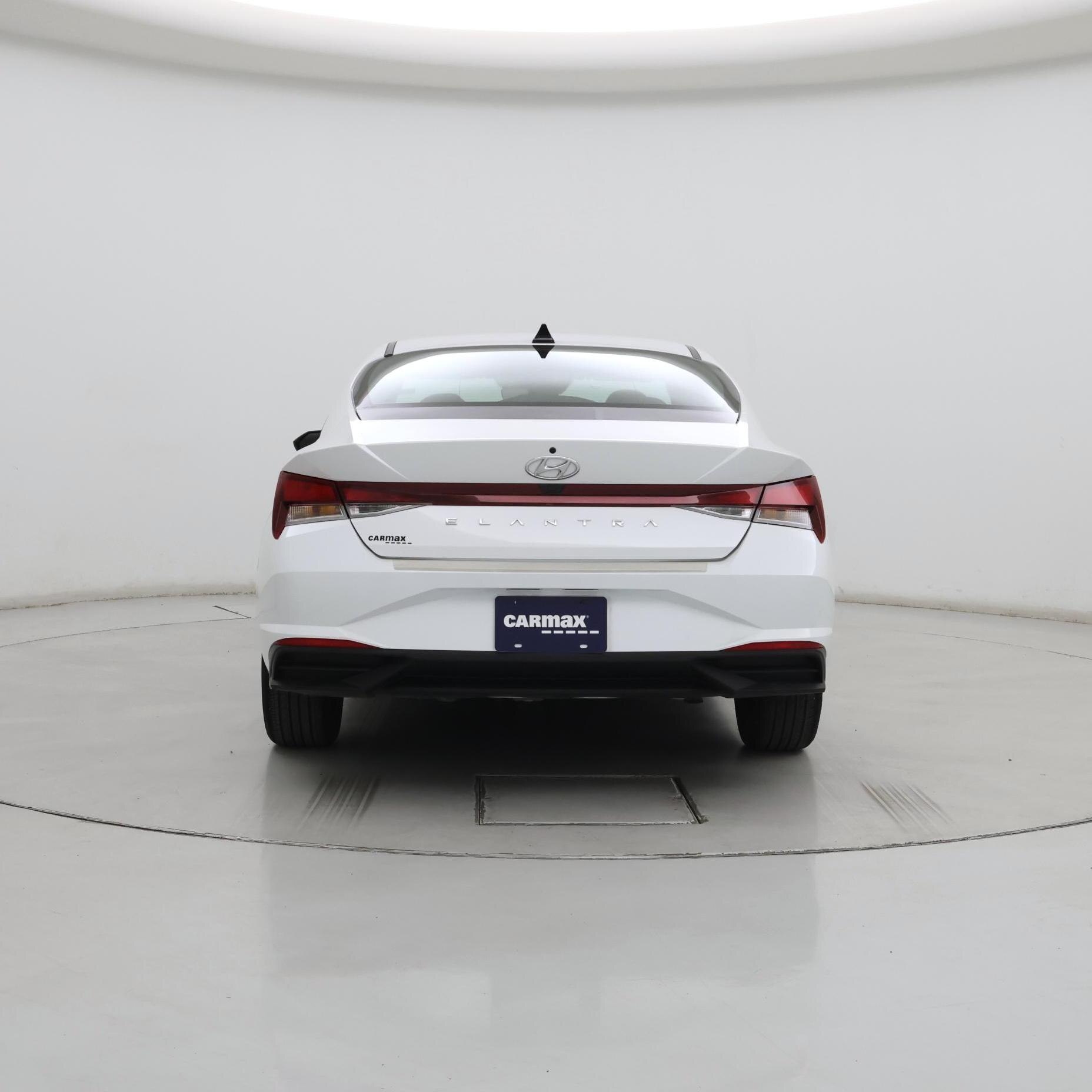 Thumbnail: 2023 Hyundai Elantra - 6