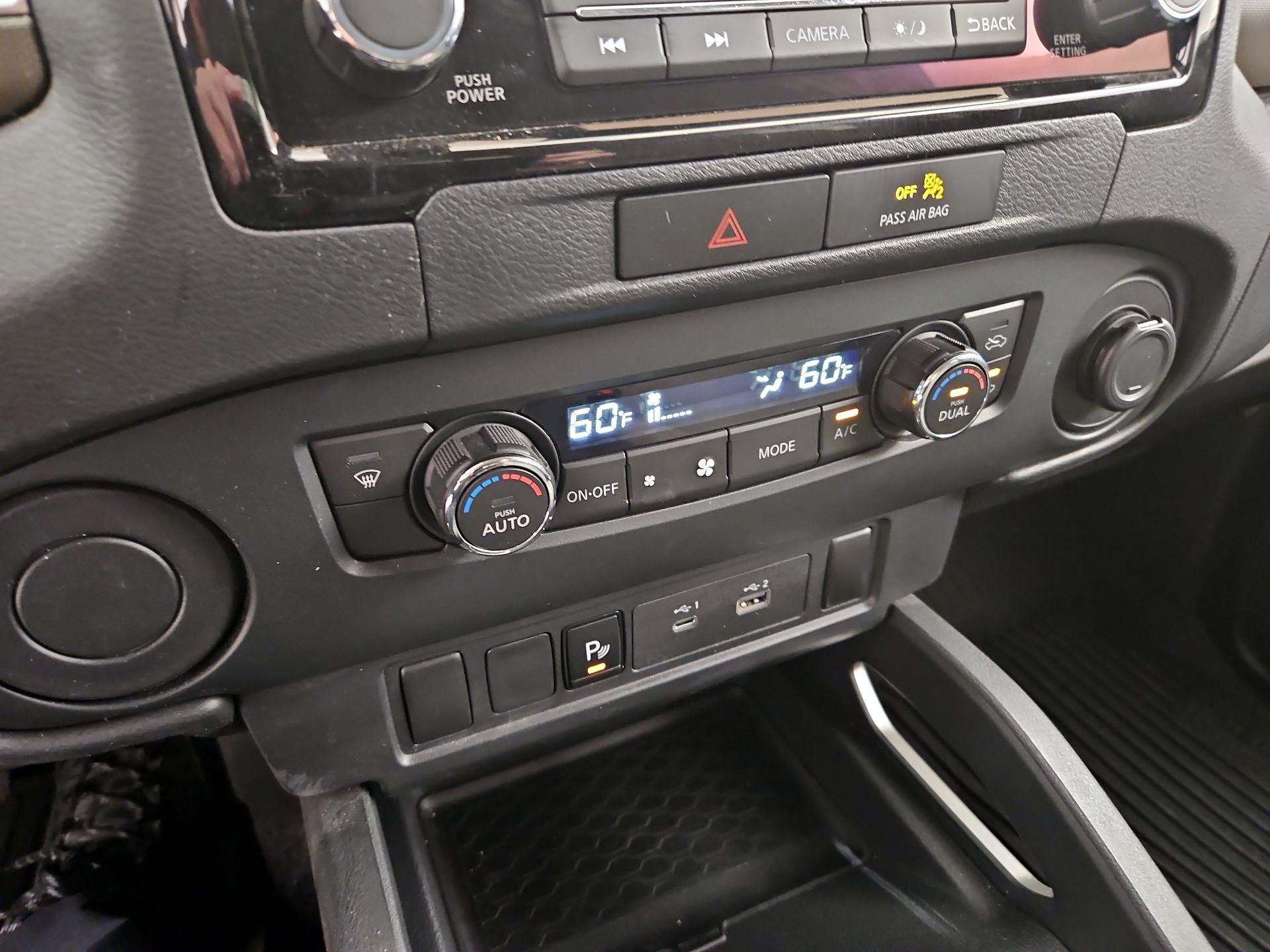 Thumbnail: 2022 Nissan Frontier - 16