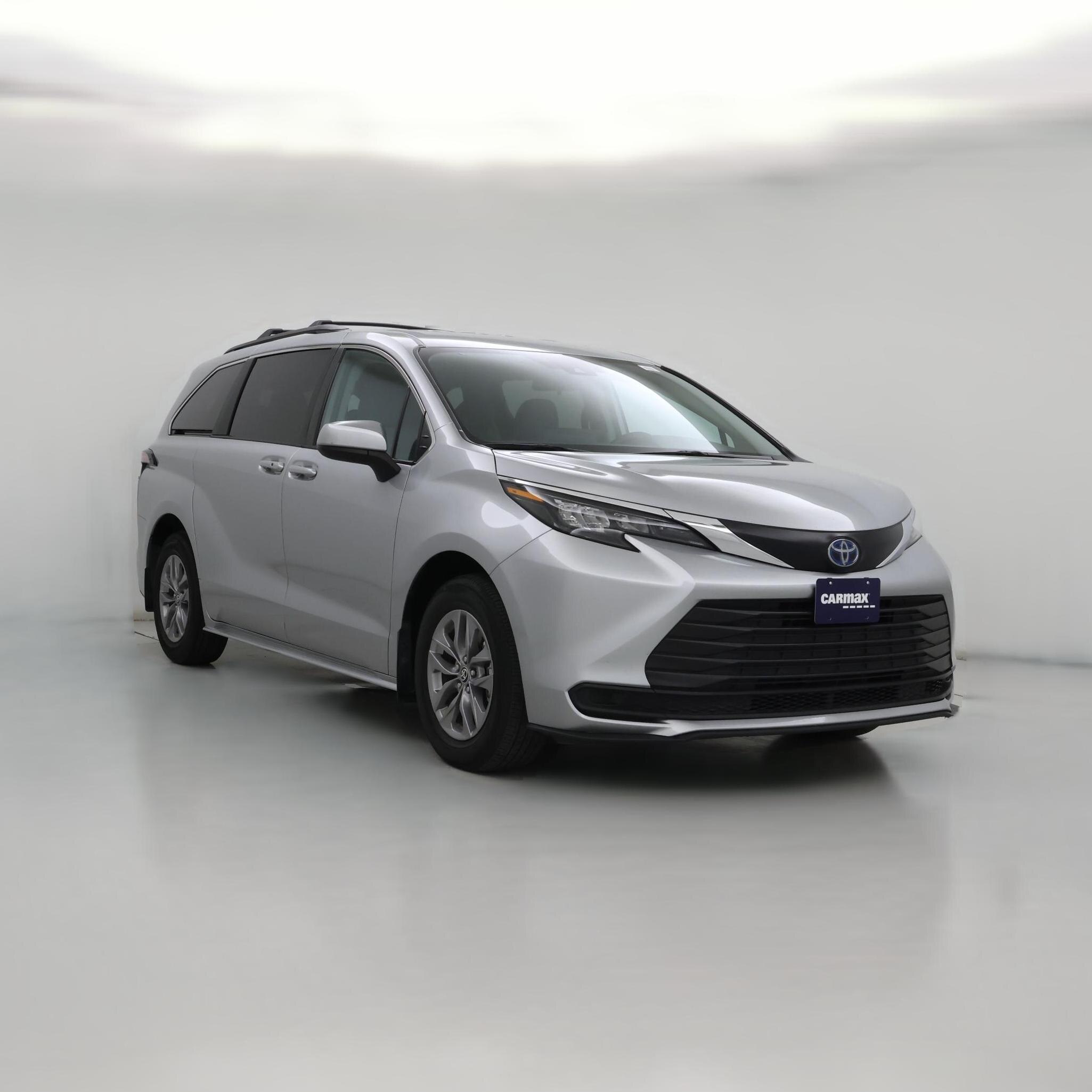 Thumbnail: 2024 Toyota Sienna - 1