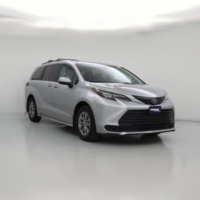 2024 Toyota Sienna Hybrid LE