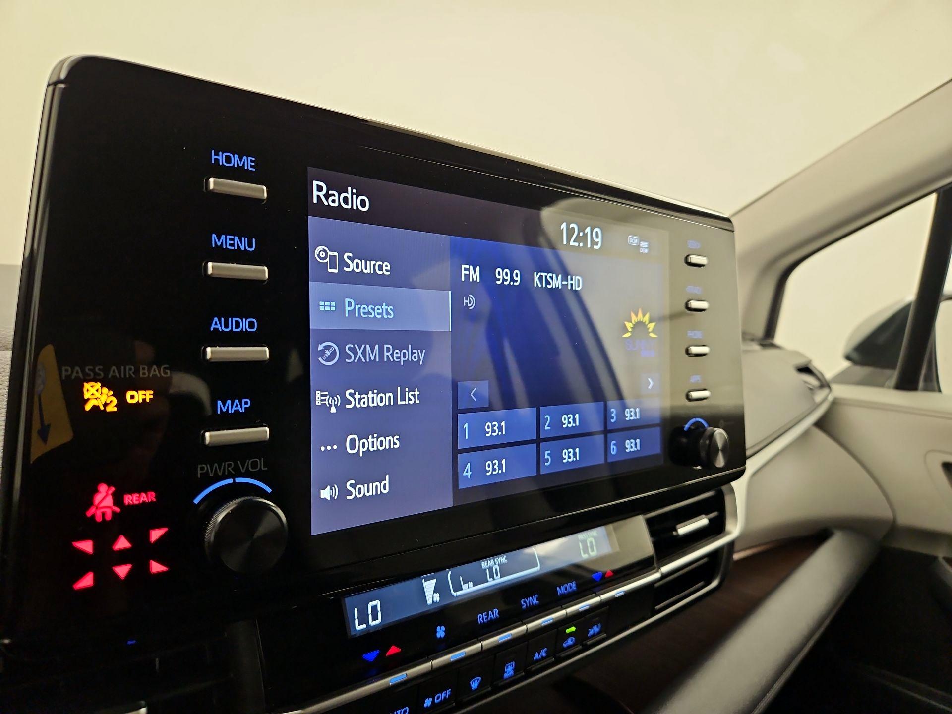 Thumbnail: 2024 Toyota Sienna - 15