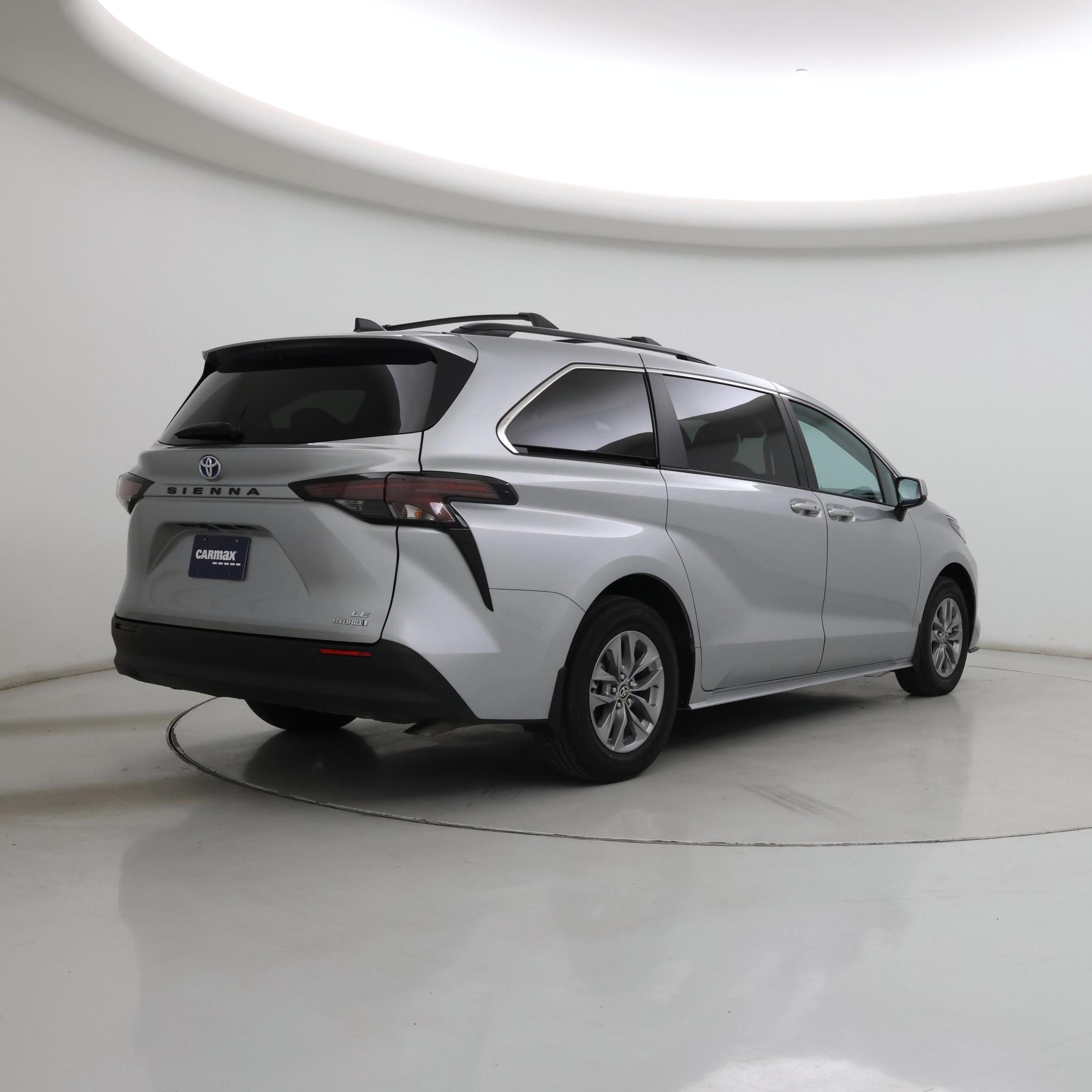 Thumbnail: 2024 Toyota Sienna - 8