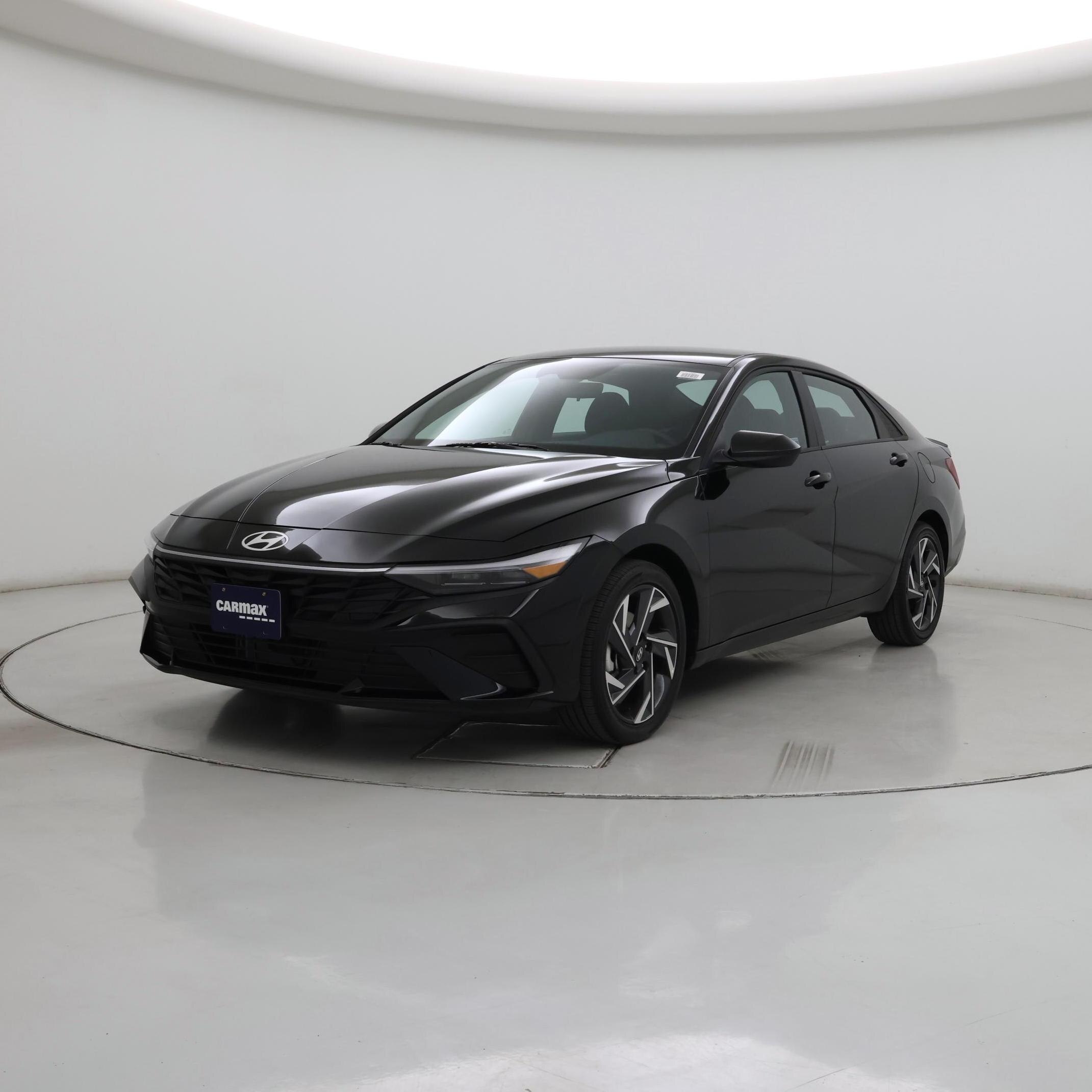 Thumbnail: 2025 Hyundai Elantra - 4