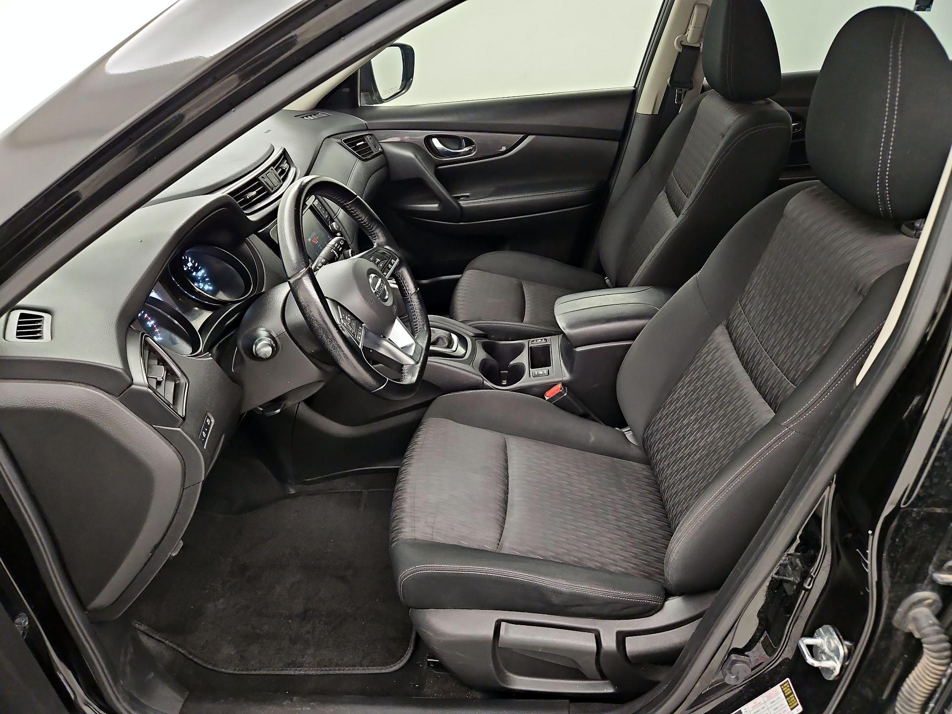 Thumbnail: 2020 Nissan Rogue - 11