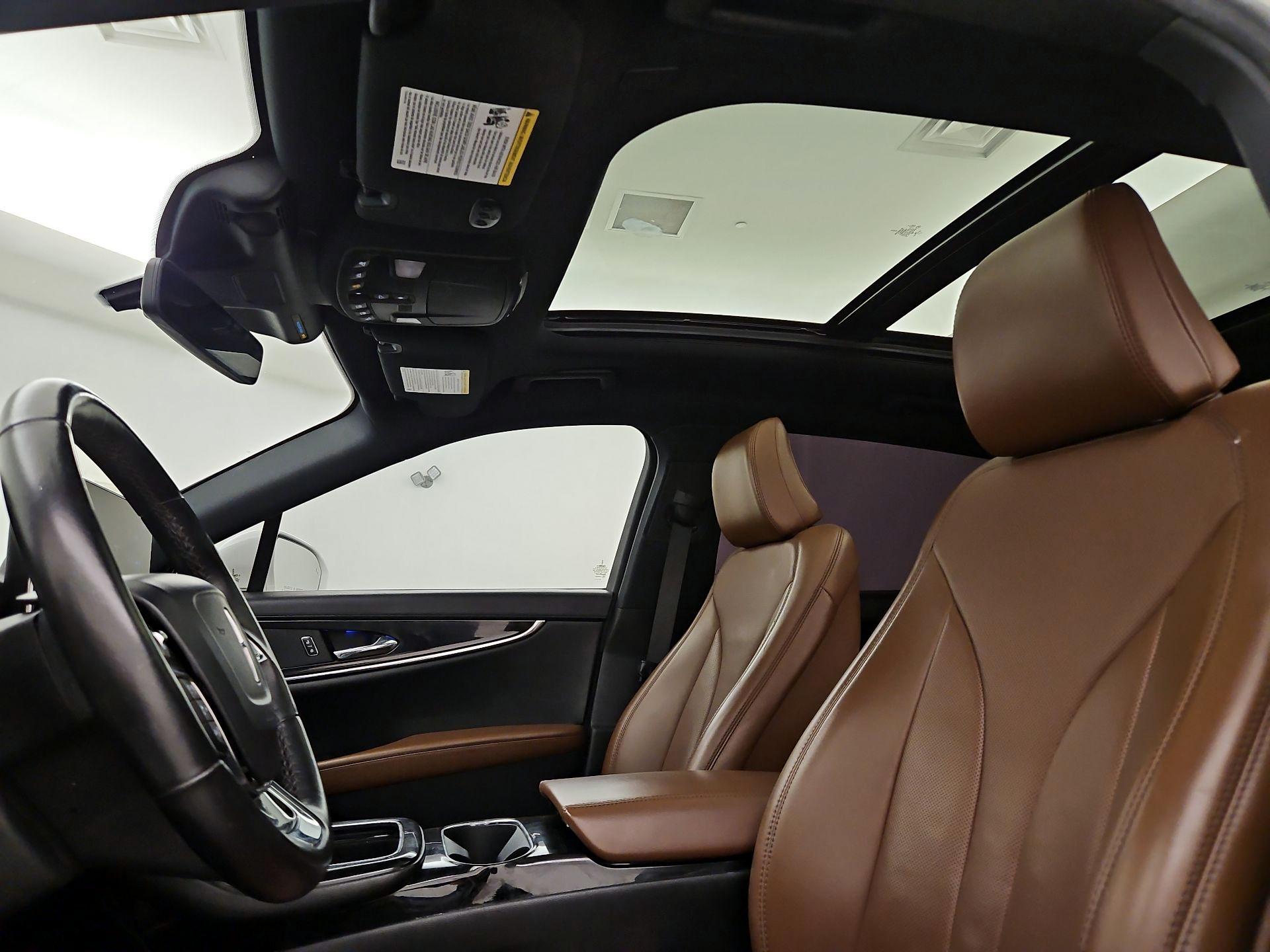 Thumbnail: 2021 Lincoln Nautilus - 20