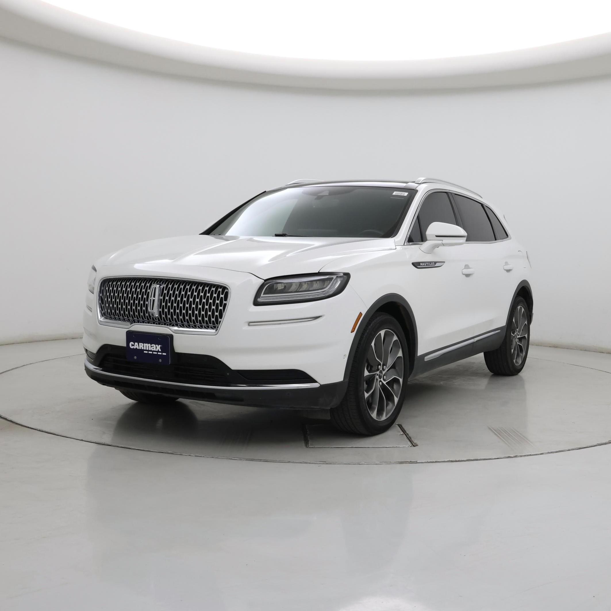 Thumbnail: 2021 Lincoln Nautilus - 4