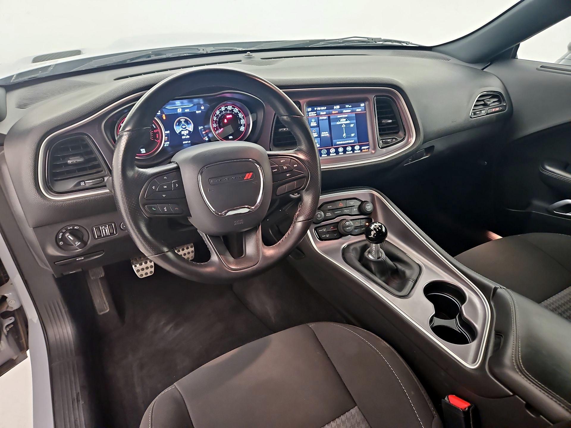 Thumbnail: 2020 Dodge Challenger - 9