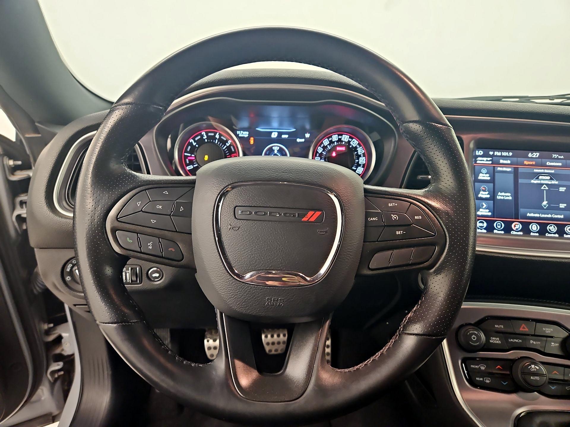 Thumbnail: 2020 Dodge Challenger - 10