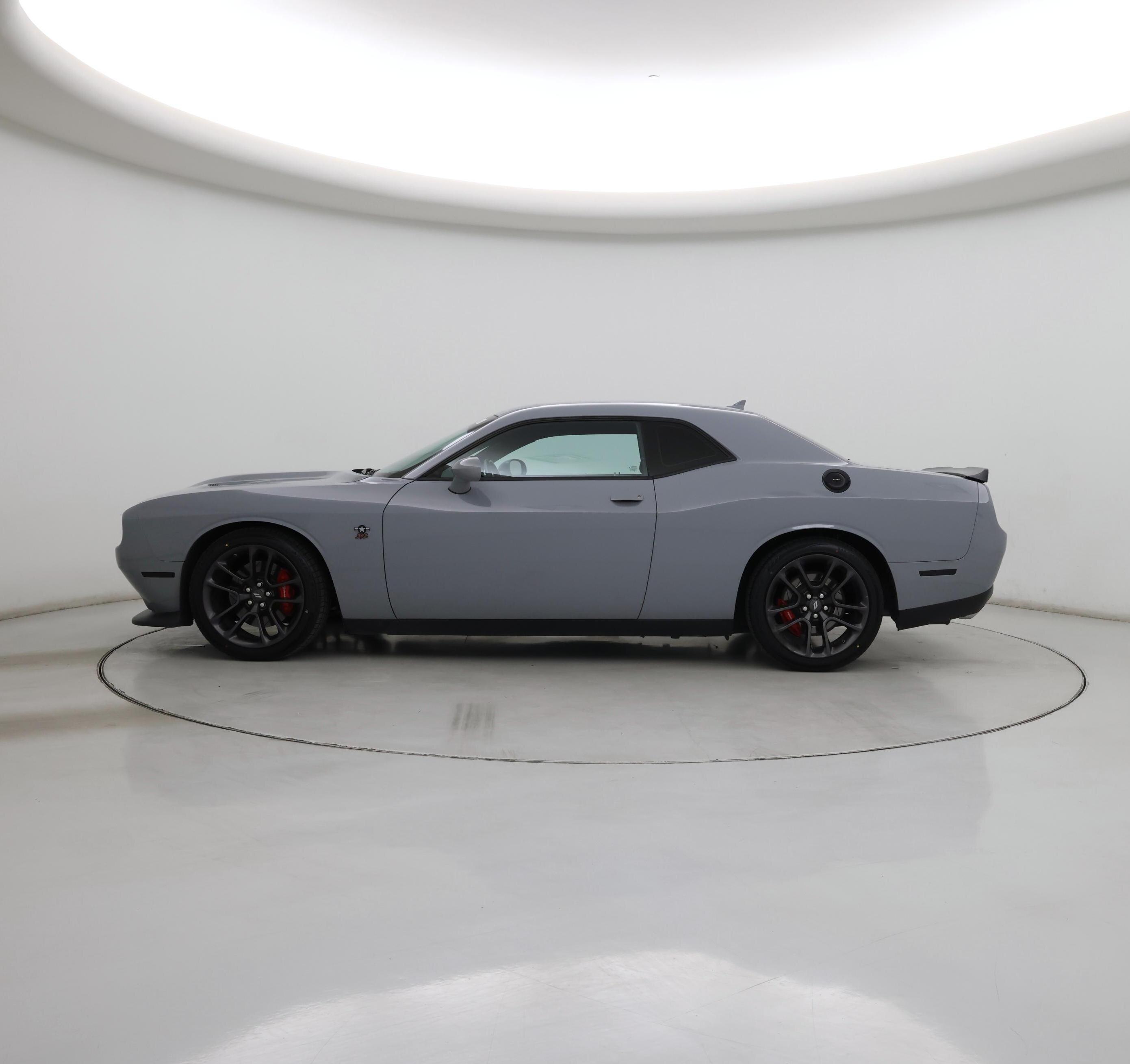 Thumbnail: 2020 Dodge Challenger - 3