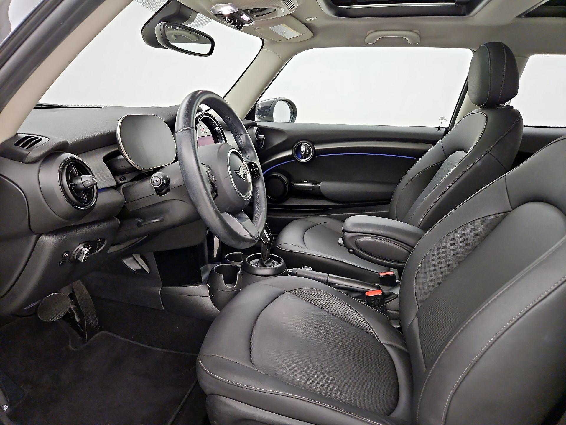 Thumbnail: 2023 MINI Cooper Hardtop - 11