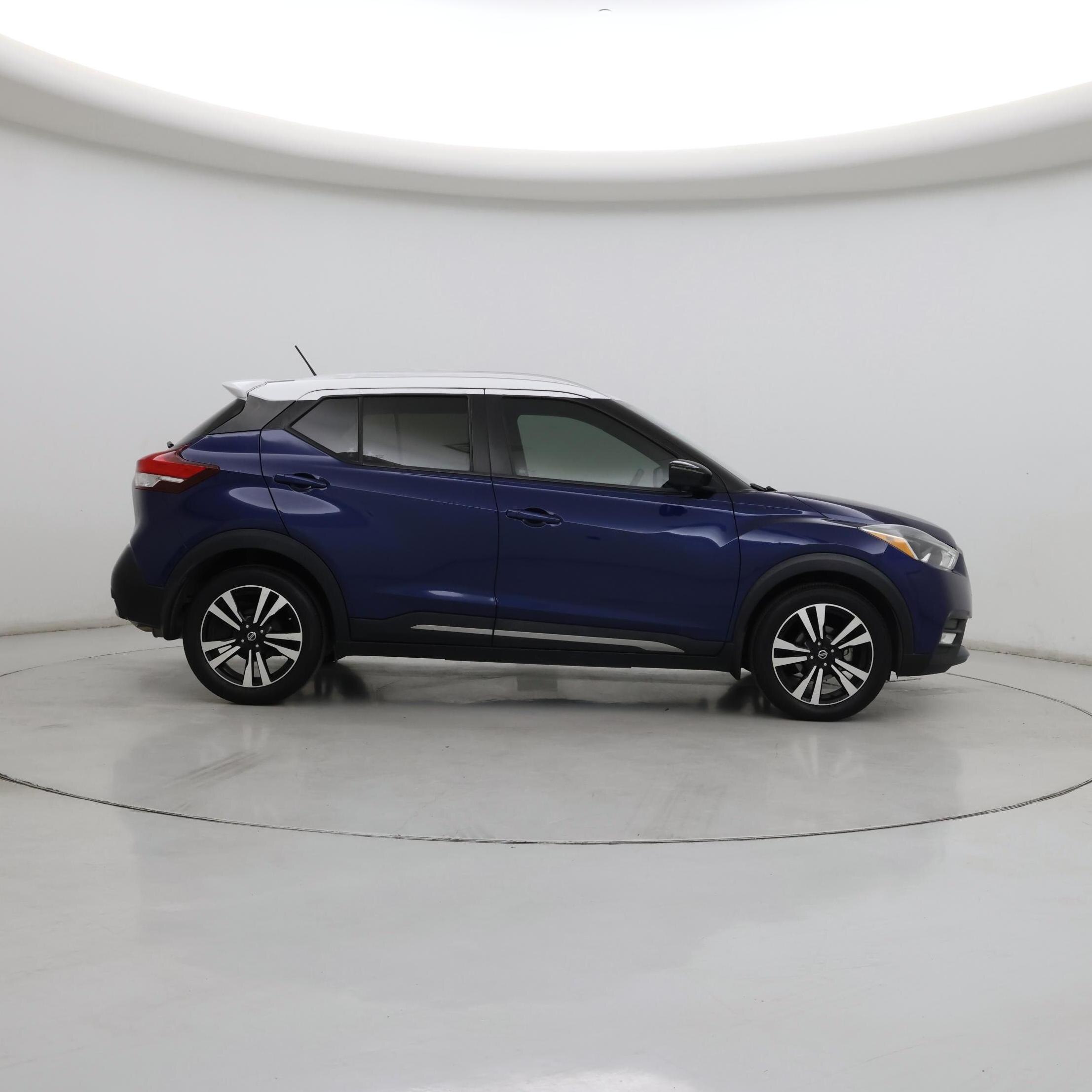 Thumbnail: 2019 Nissan Kicks - 7