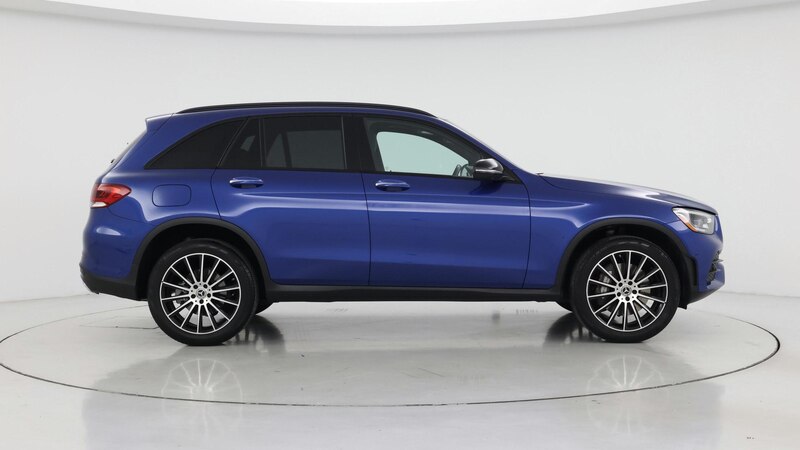 2022 Mercedes-Benz GLC 300 7