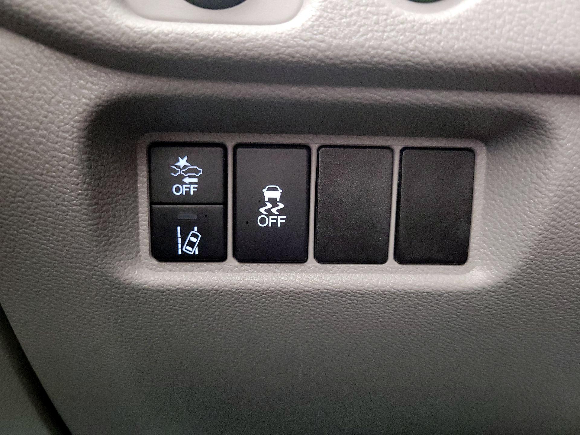 Thumbnail: 2019 Honda Pilot - 13