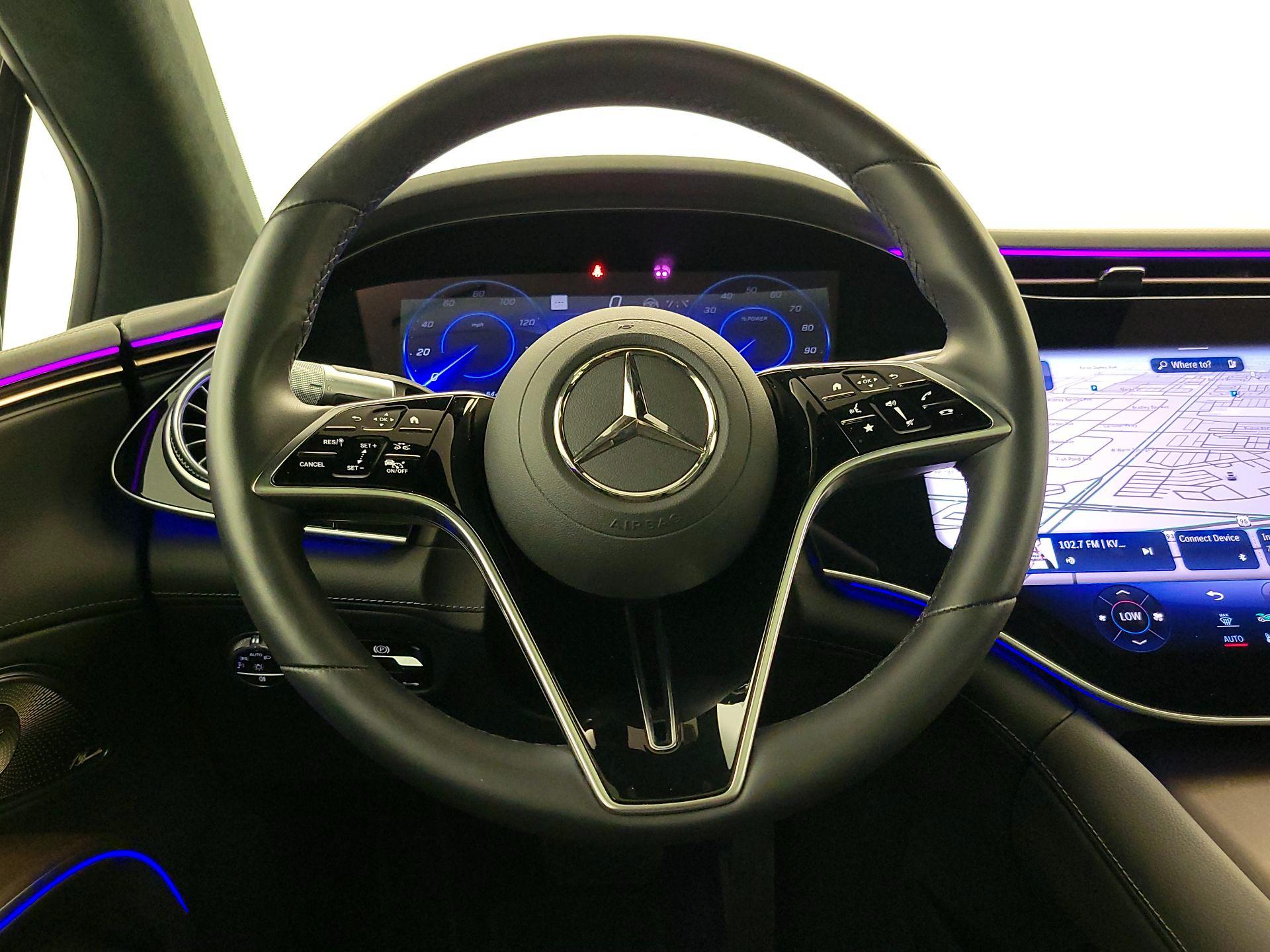 Thumbnail: 2022 Mercedes-Benz EQS - 10
