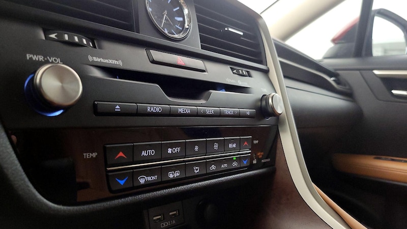 2022 Lexus RX 350L 17